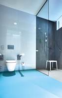 <b>BAD: </b>På toaletter og baderom er det viktig at gulvet ikke blir glatt.