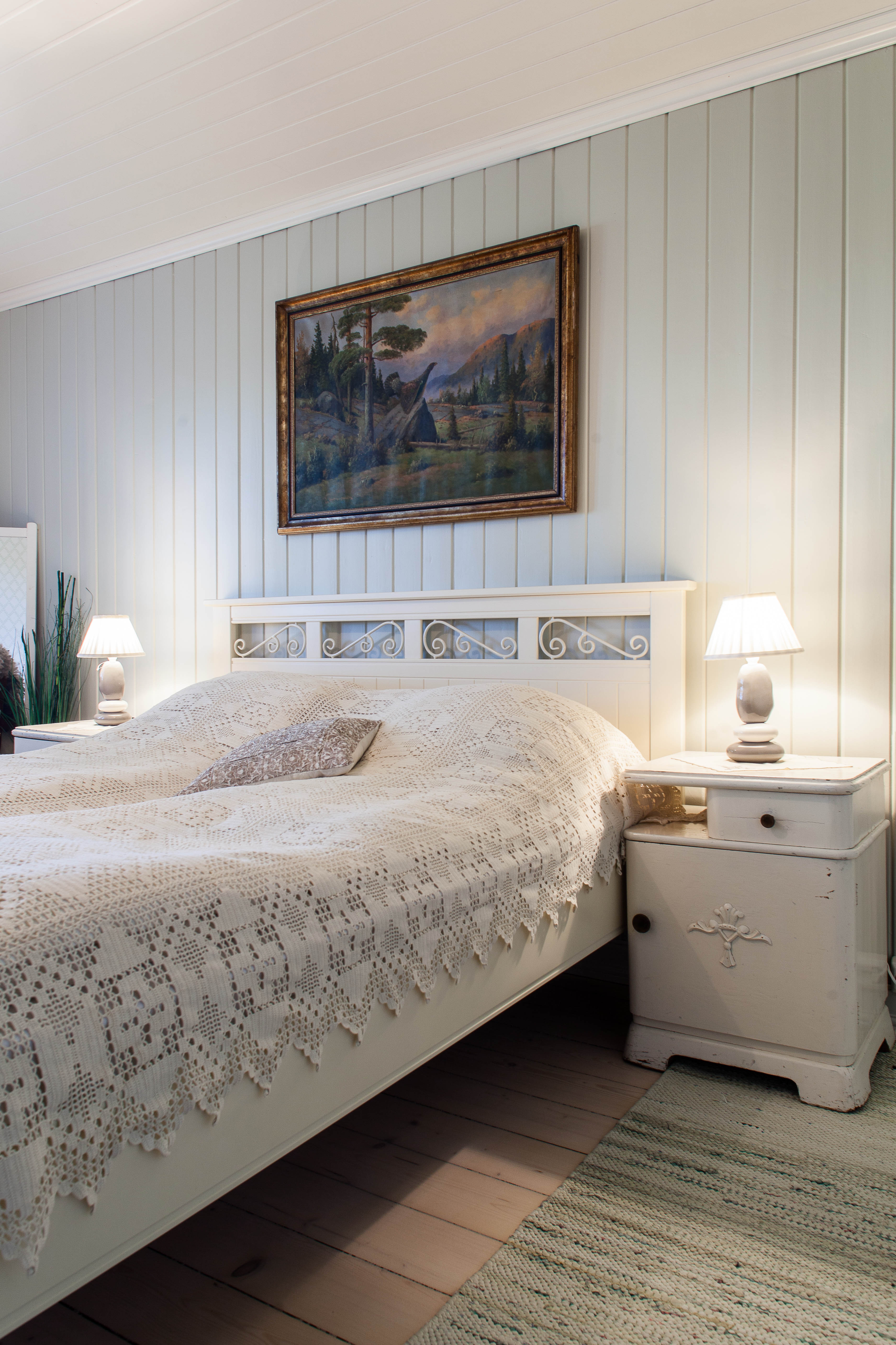 Sjarmfullt soverom på gård