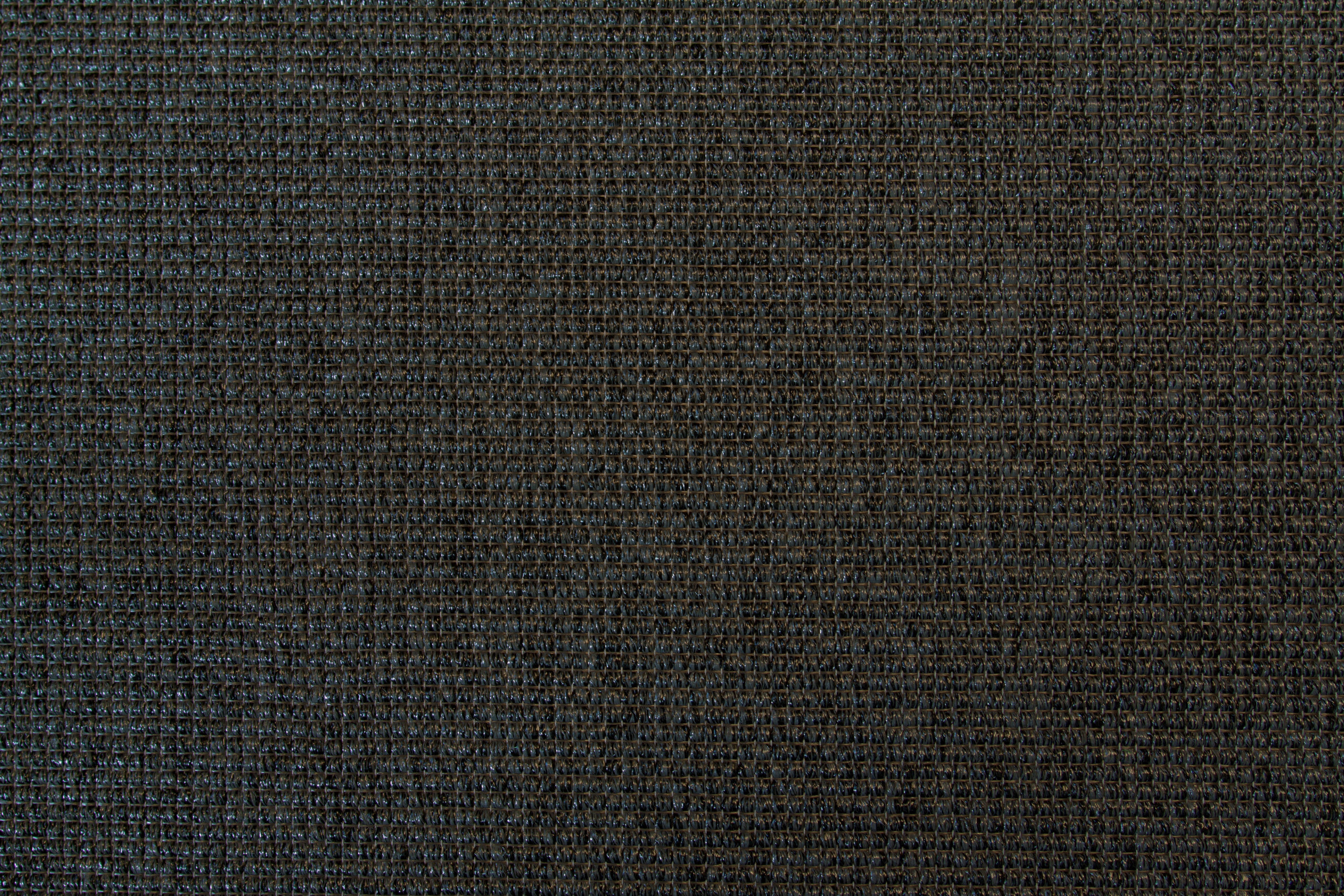 Garda et sisallignende uteteppe, fra Teppeabo i en populær gråtone.  