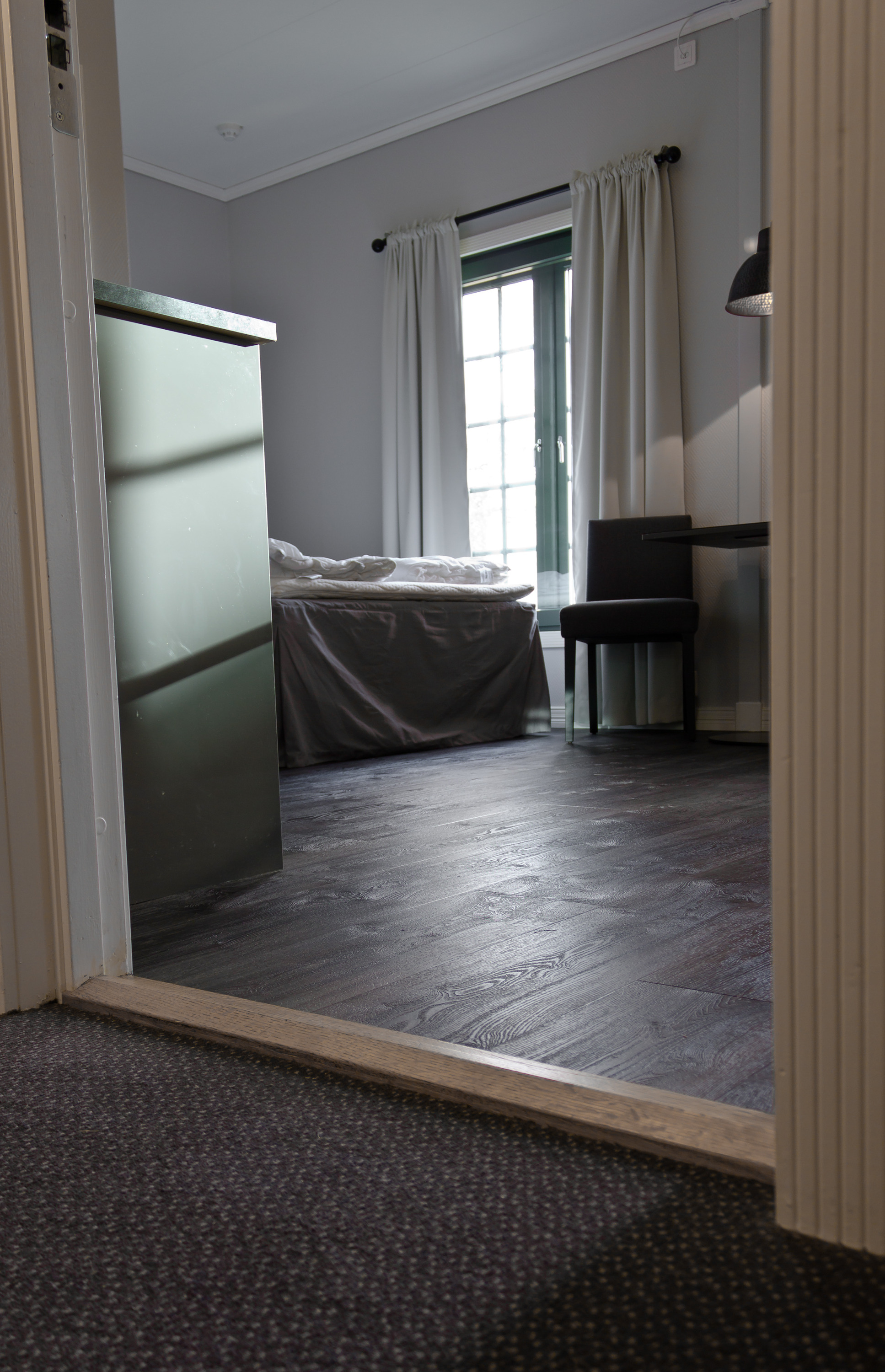 VARMT OG LUNT: Fredensborg Norge ønsket holdbare interiører med varme fargetoner som er enkle å vedlikeholde og rengjøre, men samtidig oppleves som eksklusivt.