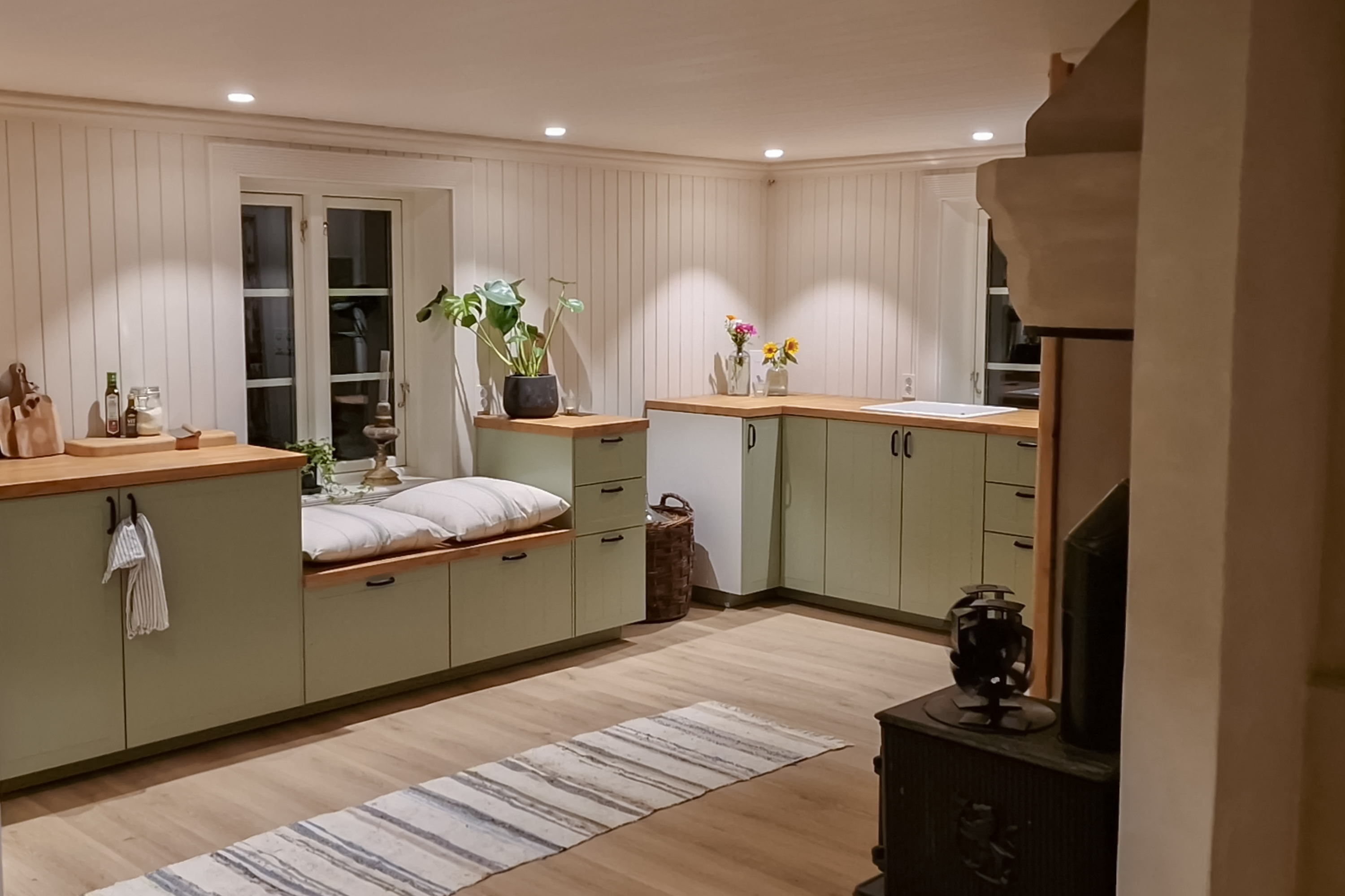 Ny sjarm med eggoljetempera og sjablonger