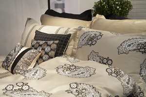 Paisleymønstrene er på vei tilbake, som i dette nye sengetøyet fra Nordisk Fjer/Turiform.