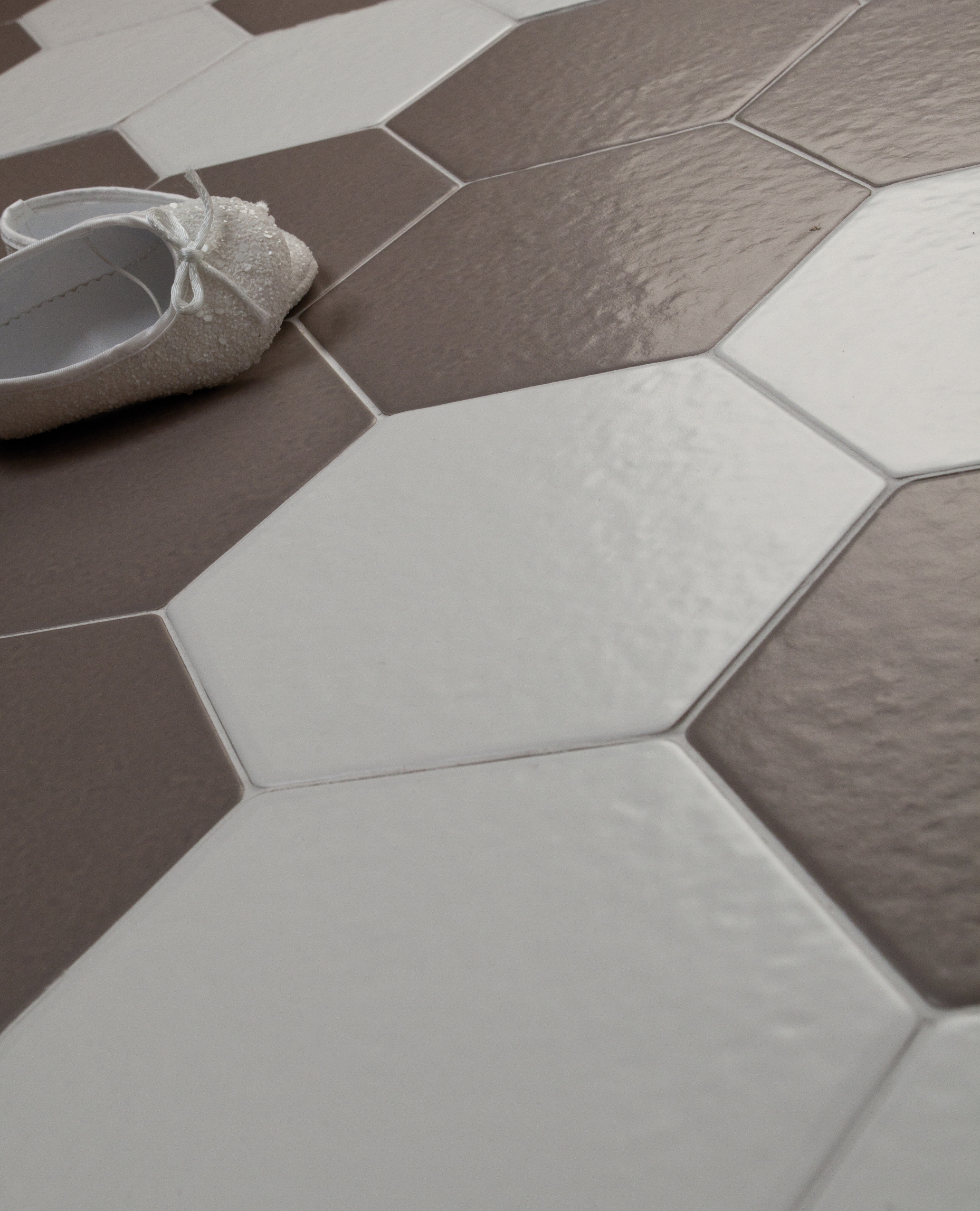 Fliser er førstevalget vårt i entreen. (Fliser: Golvabia)