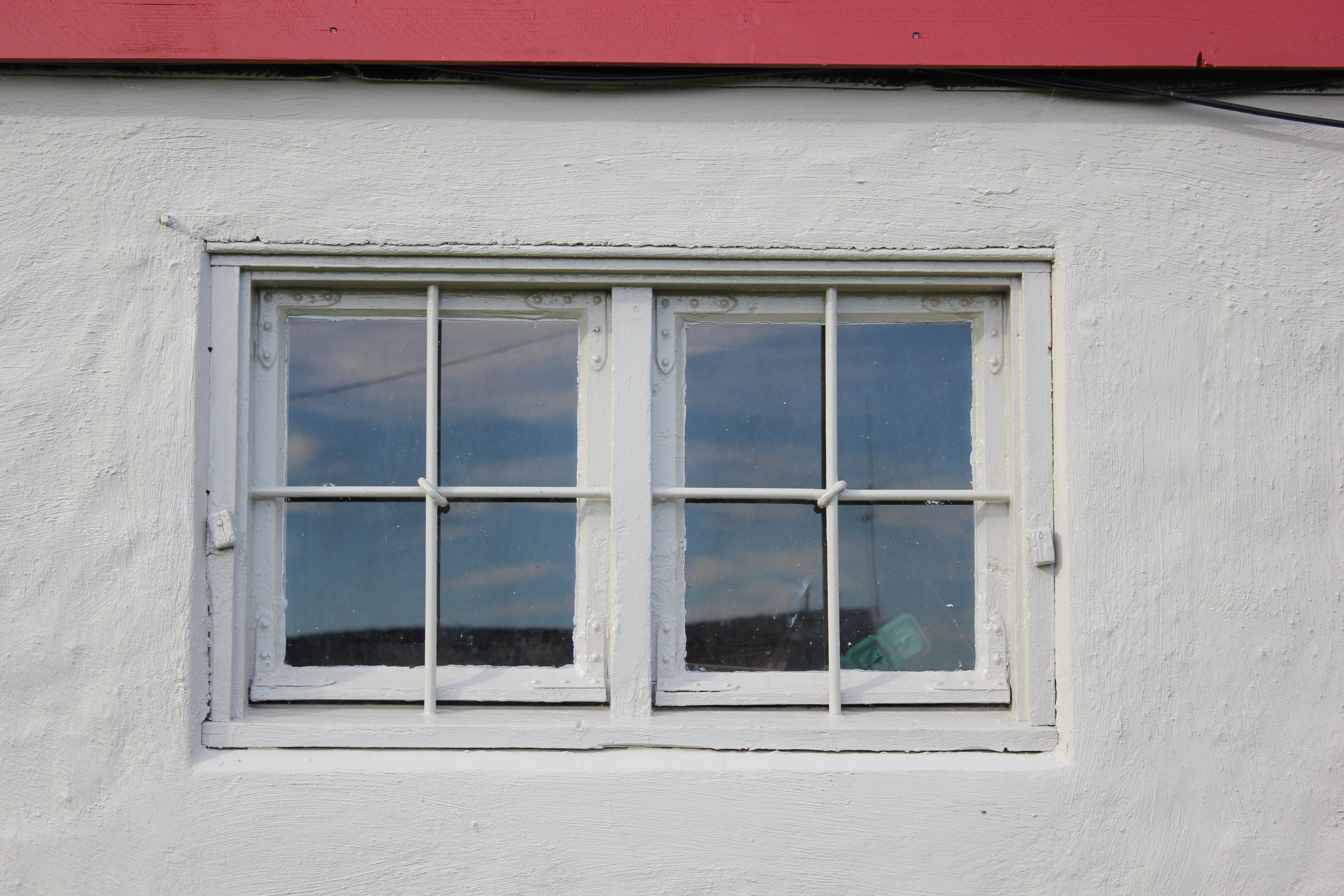 Vindu i grunnmur