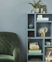 <b>LUKSURIØS BOHEM:</b>  Innred med blått og friske grønntoner, og få et interiør som uttrykker en kombinasjon av luksus og bohem.