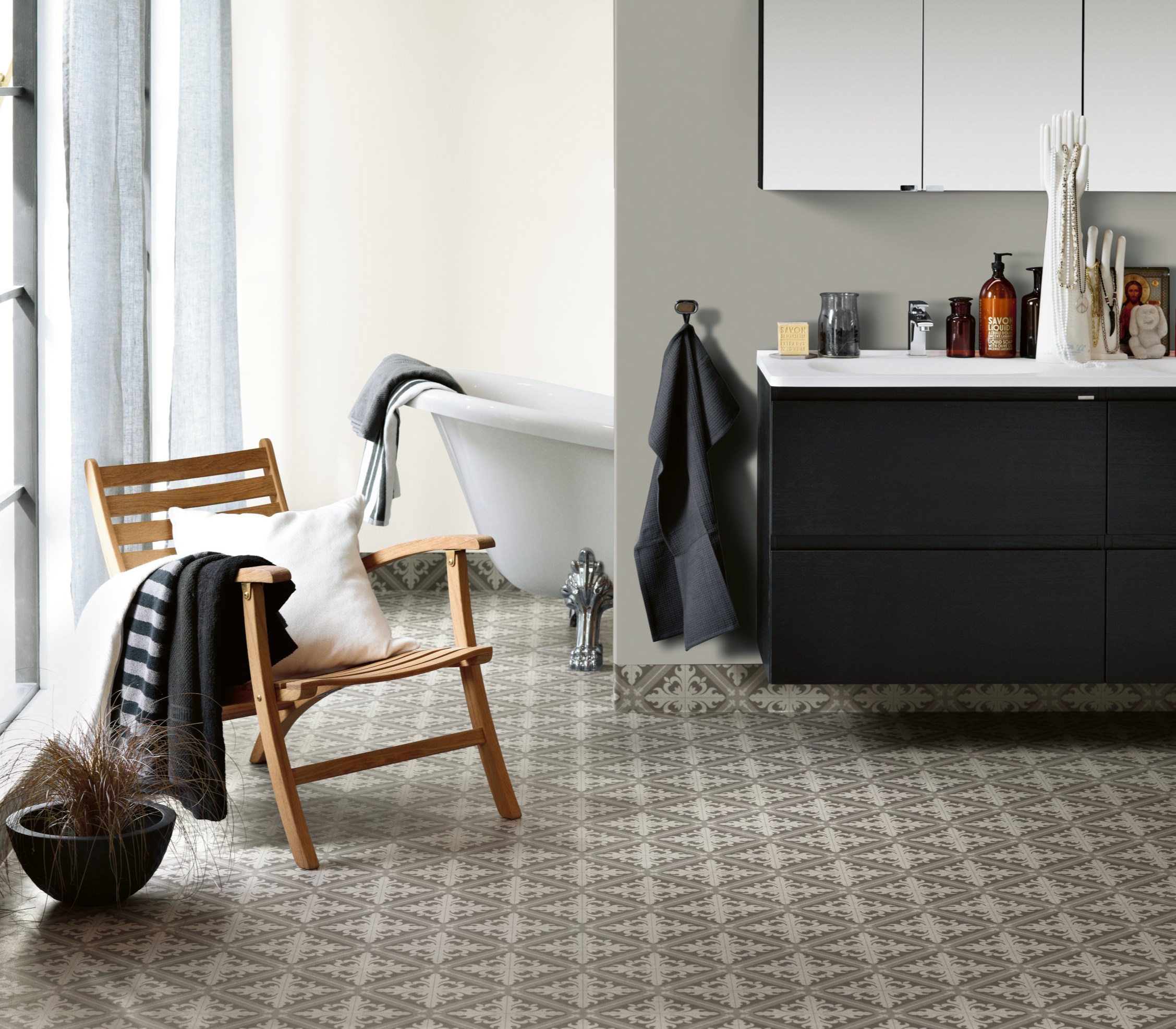 Gulvbelegg vinyl på hyttebad