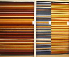 Striper og klare farger i teppekolleksjonen fra Gulvex - produsert hos Ragolle i Belgia, Europas dominerende teppeland.
