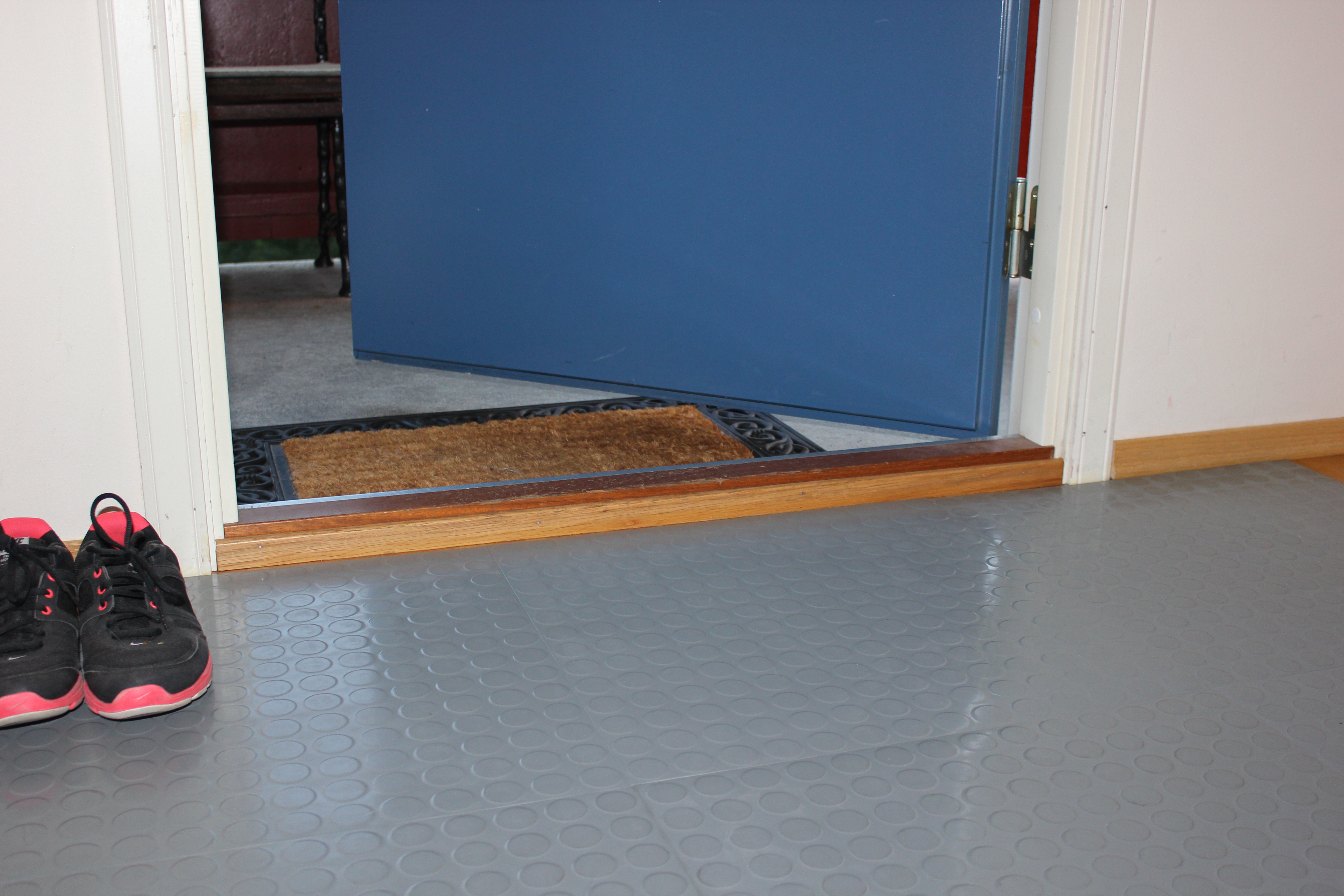 Gummigulvet med knotter er en populær variant.