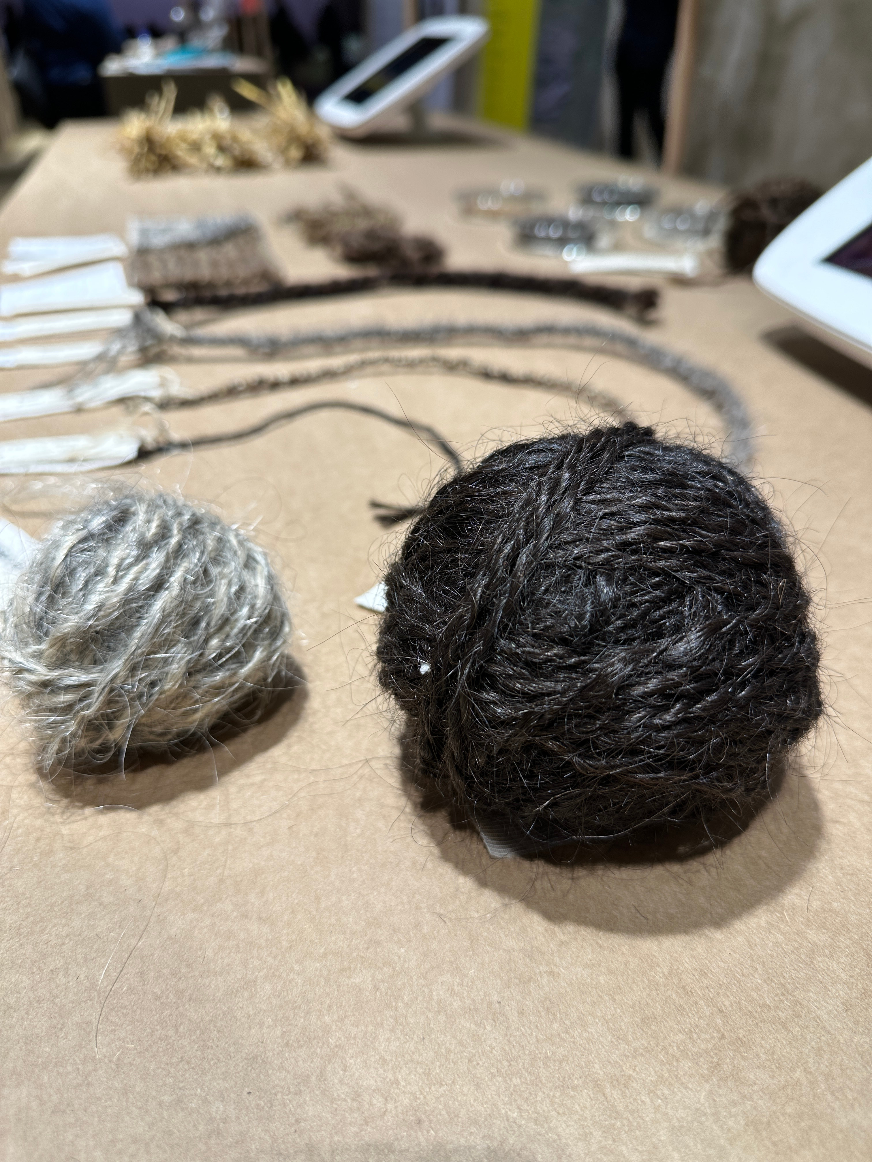 garnnøste hår grå