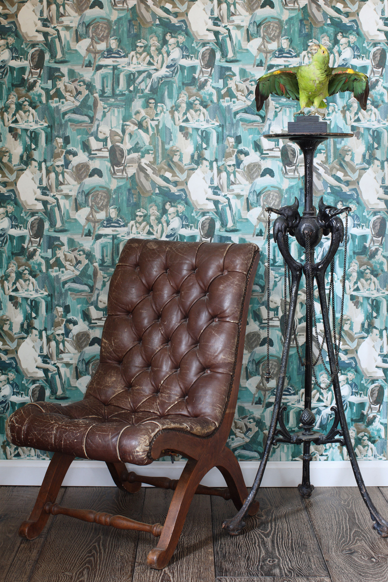 Et tapet med friske nyanser og litt heftig mønster kan gjøre susen.