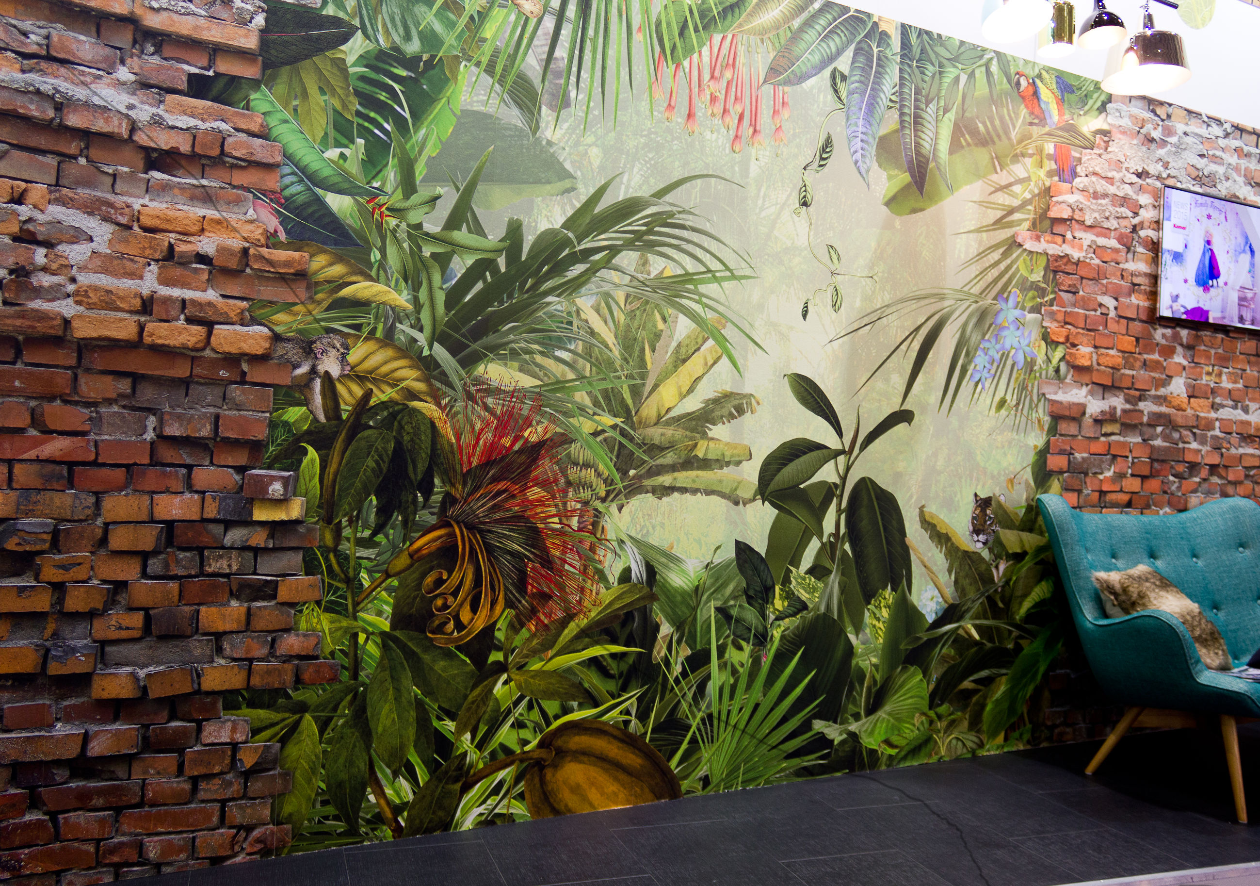 Et yrende dyreliv på veggen