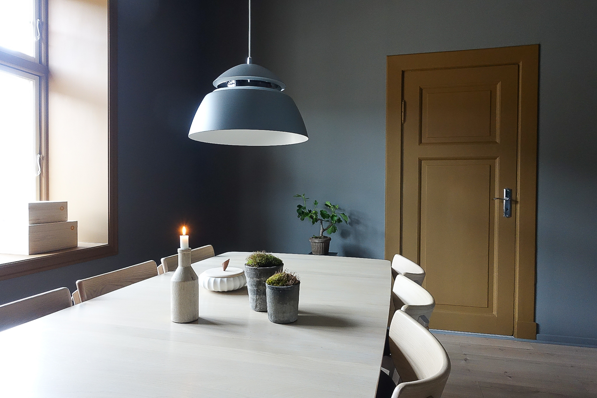 En helmatt kraftkar til maling