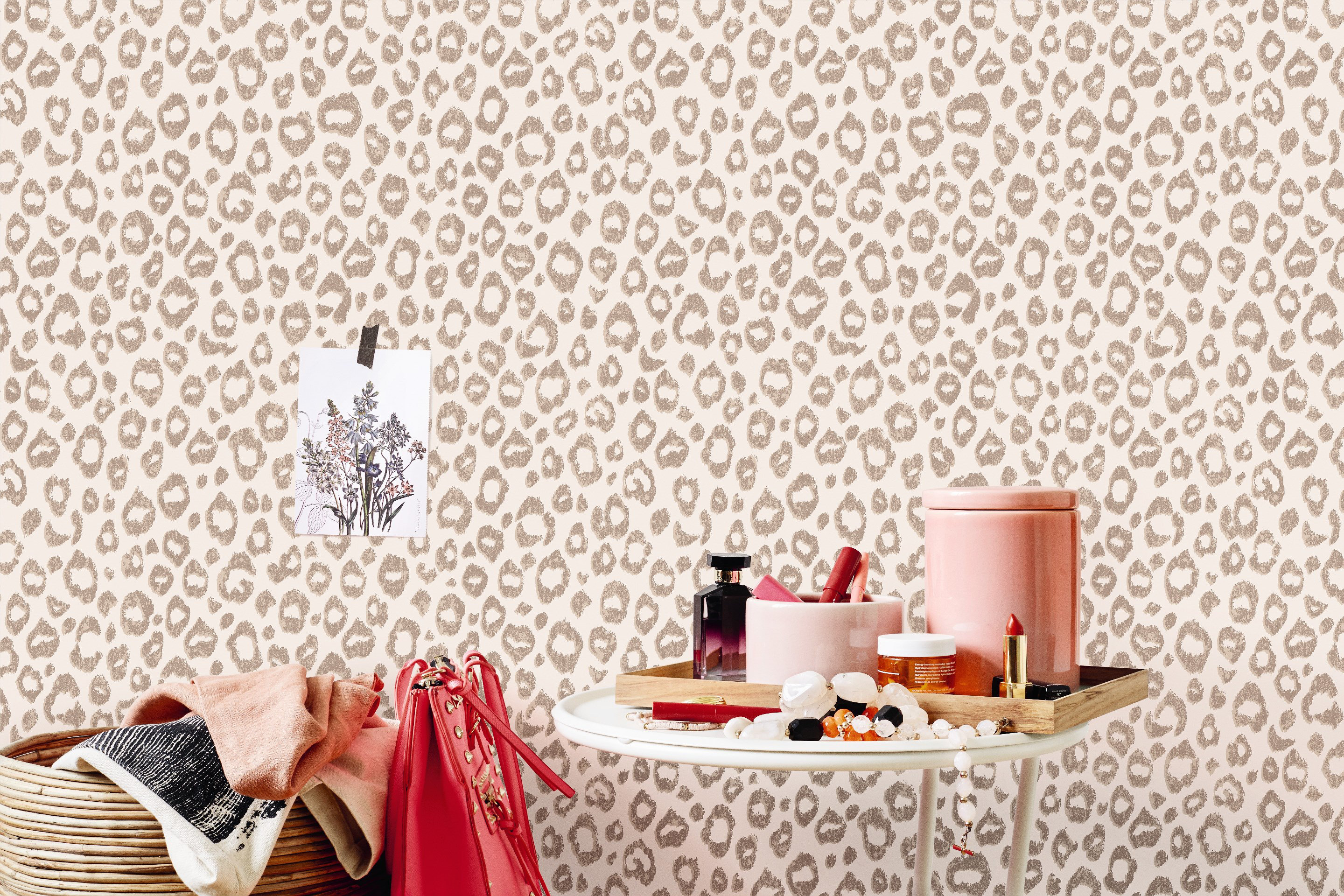 Tapetene går i lyse, innbydende nyanser.