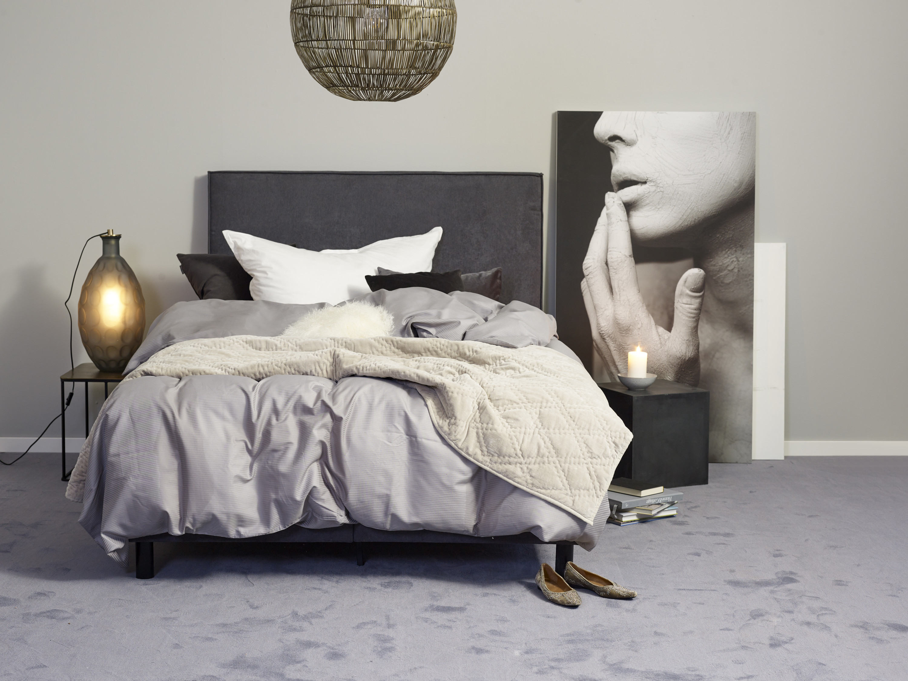 Hotellstil med tekstil og teppe