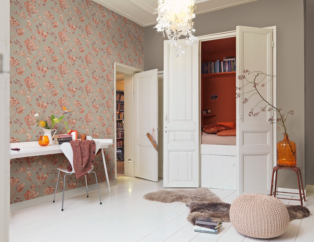 Mønstret tapet i stue