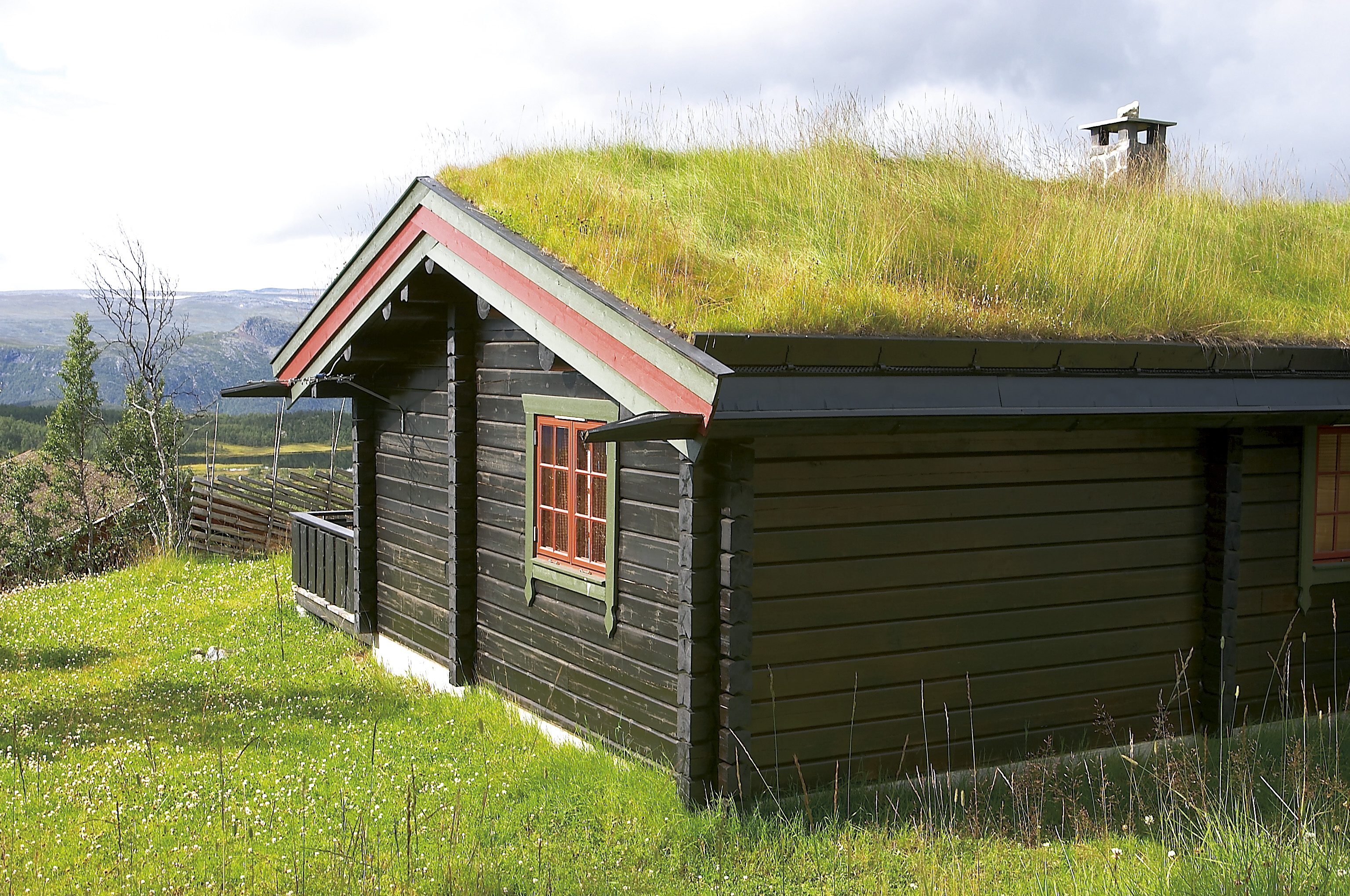 I solveggen brytes beisen raskere ned enn på resten av hytta.