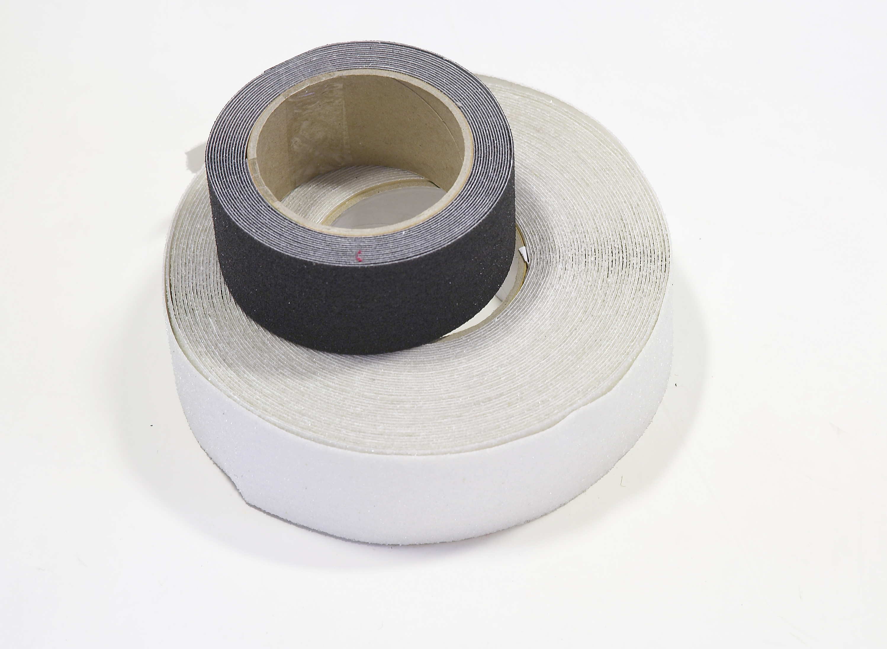 Sklihemmende tape finnes i forskjellige farger.