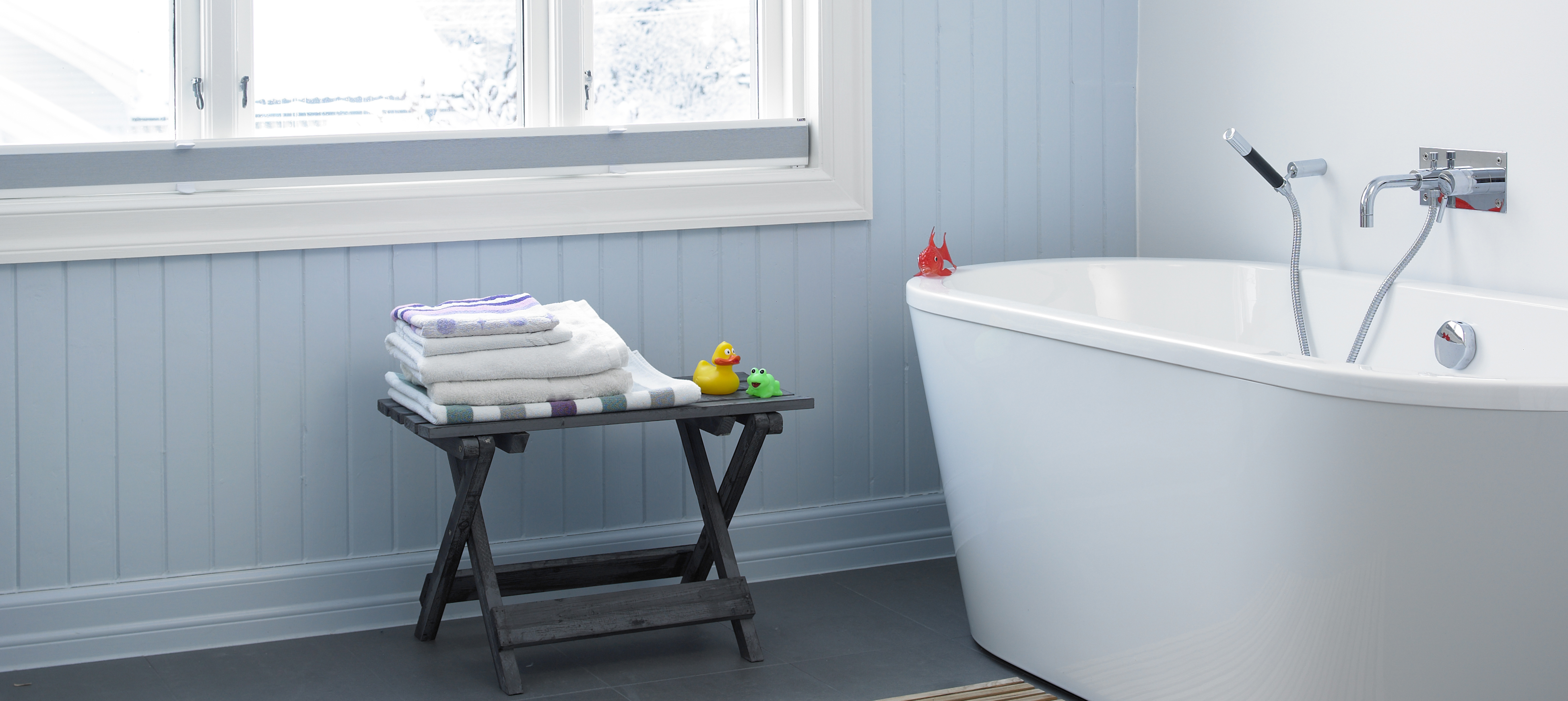 Moderne bad i gammelt hus