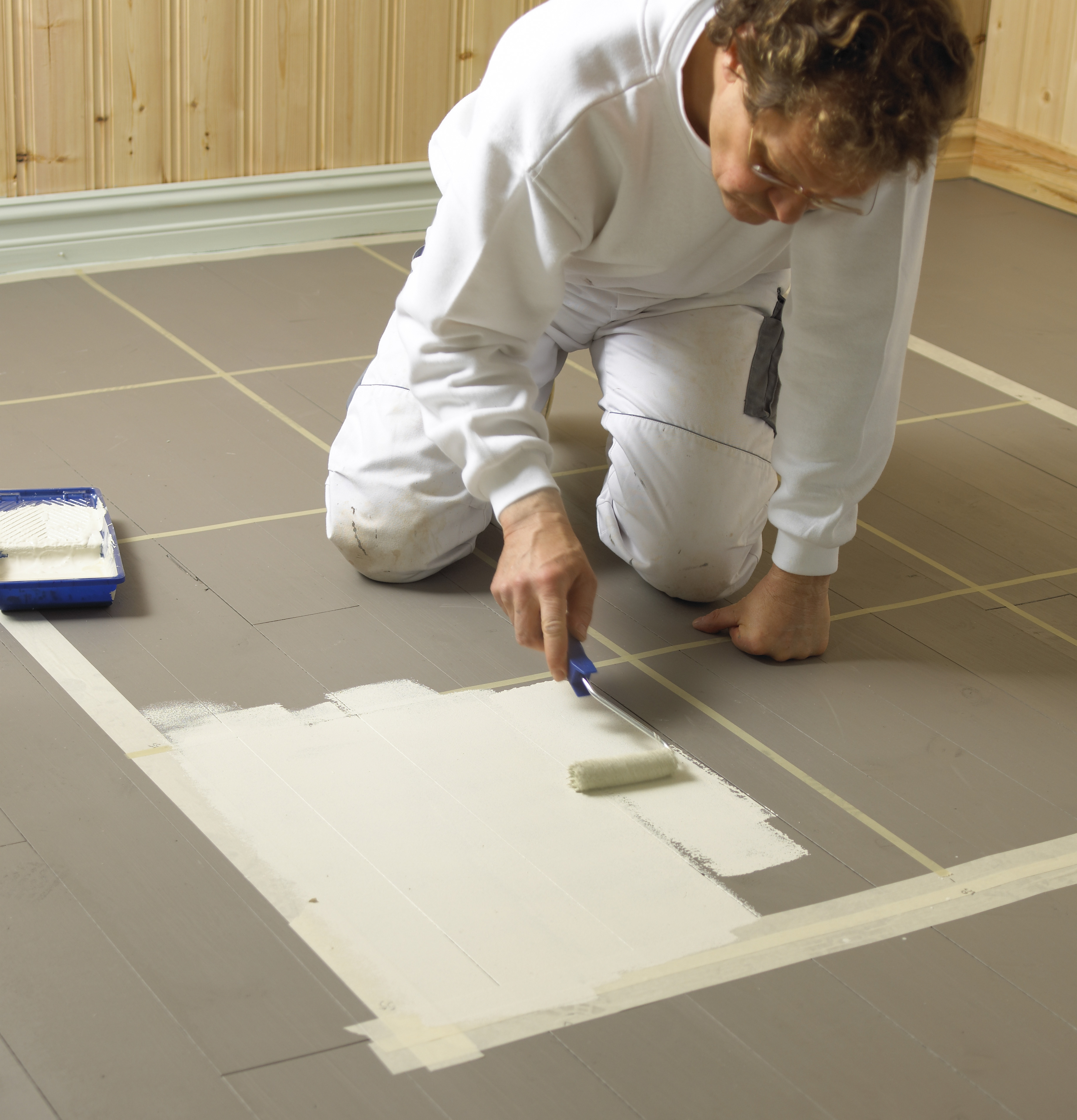 Mal et teppe på gulvet!