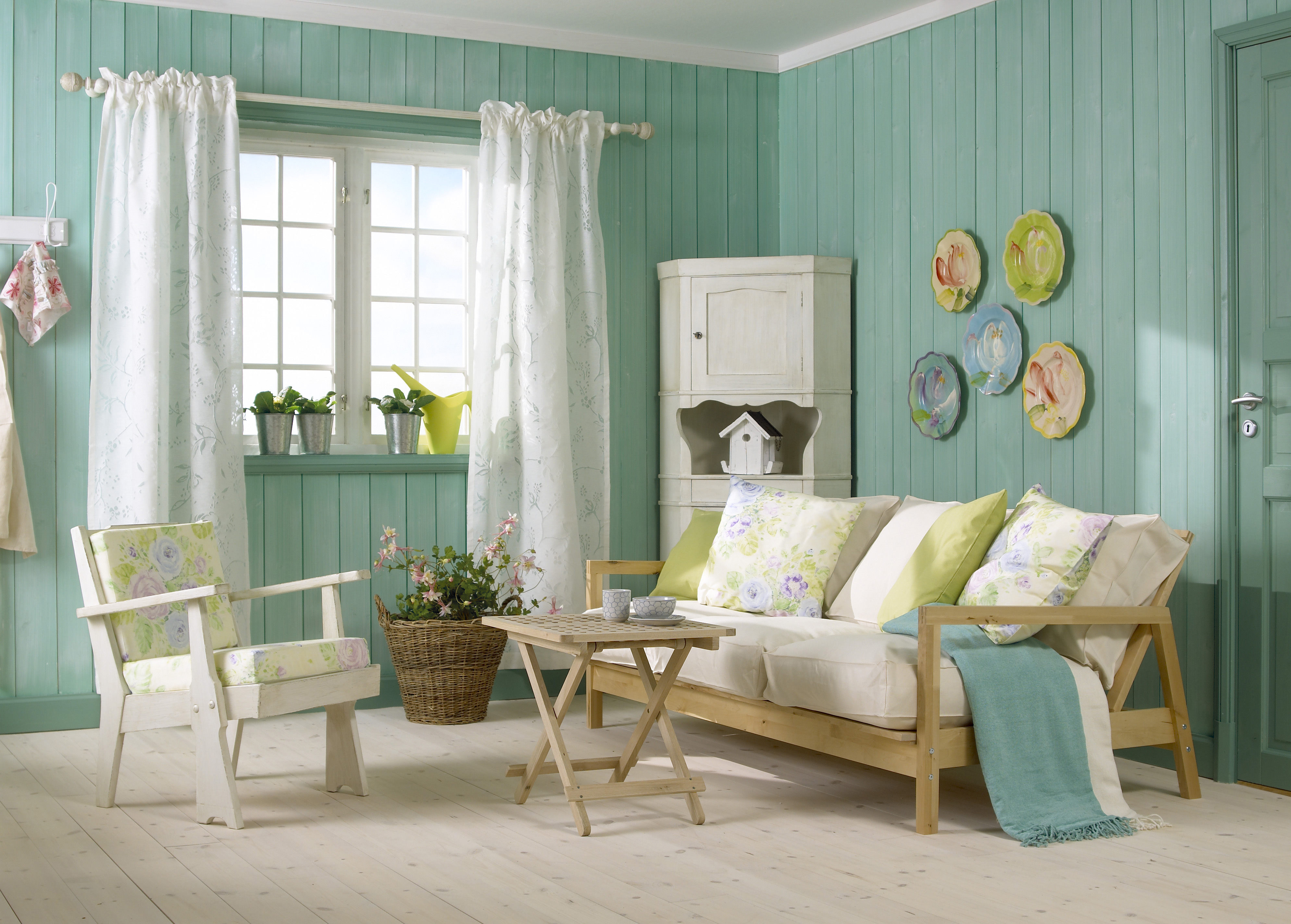 Friske havfarger på veggen