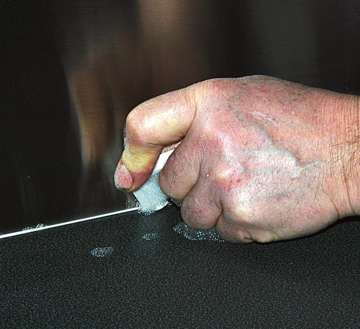 Få pene silikonfuger