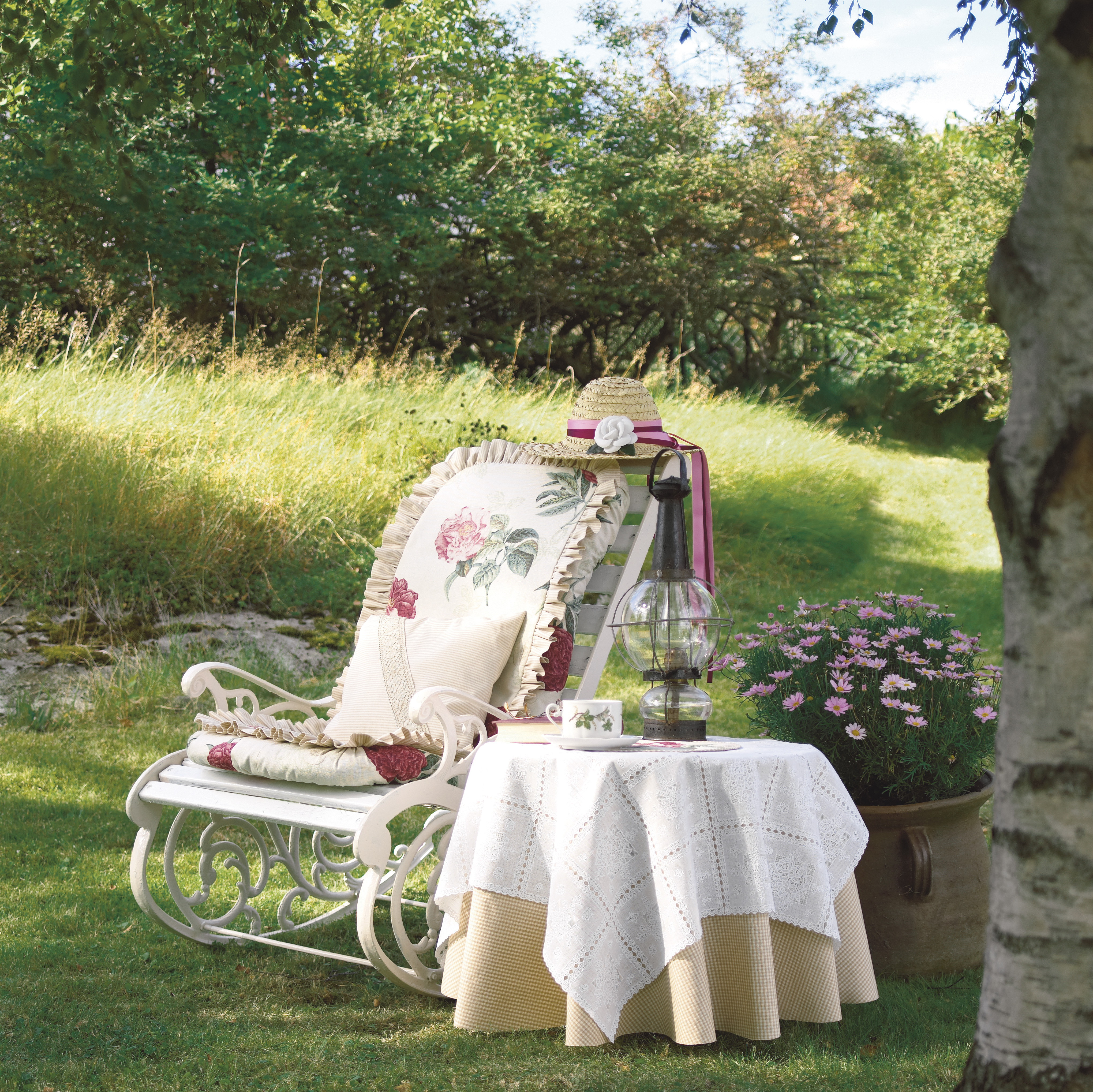 Skap litt romantikk i hagen