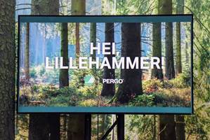 INSPIRERT AV NATUREN: Det belgiske selskapet Unilin, som blant annet har merkenavnet Pergo, har fått øynene opp for Lillehammer. De har tatt naturen fra området og preget den inn i sitt nye laminatgulv.