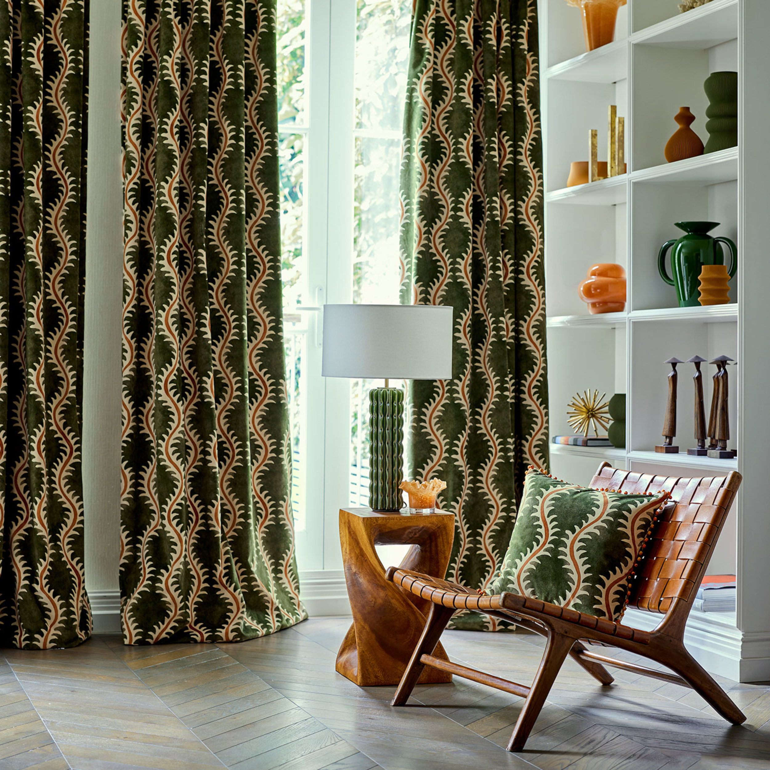 gardiner mønster store vinduer stue