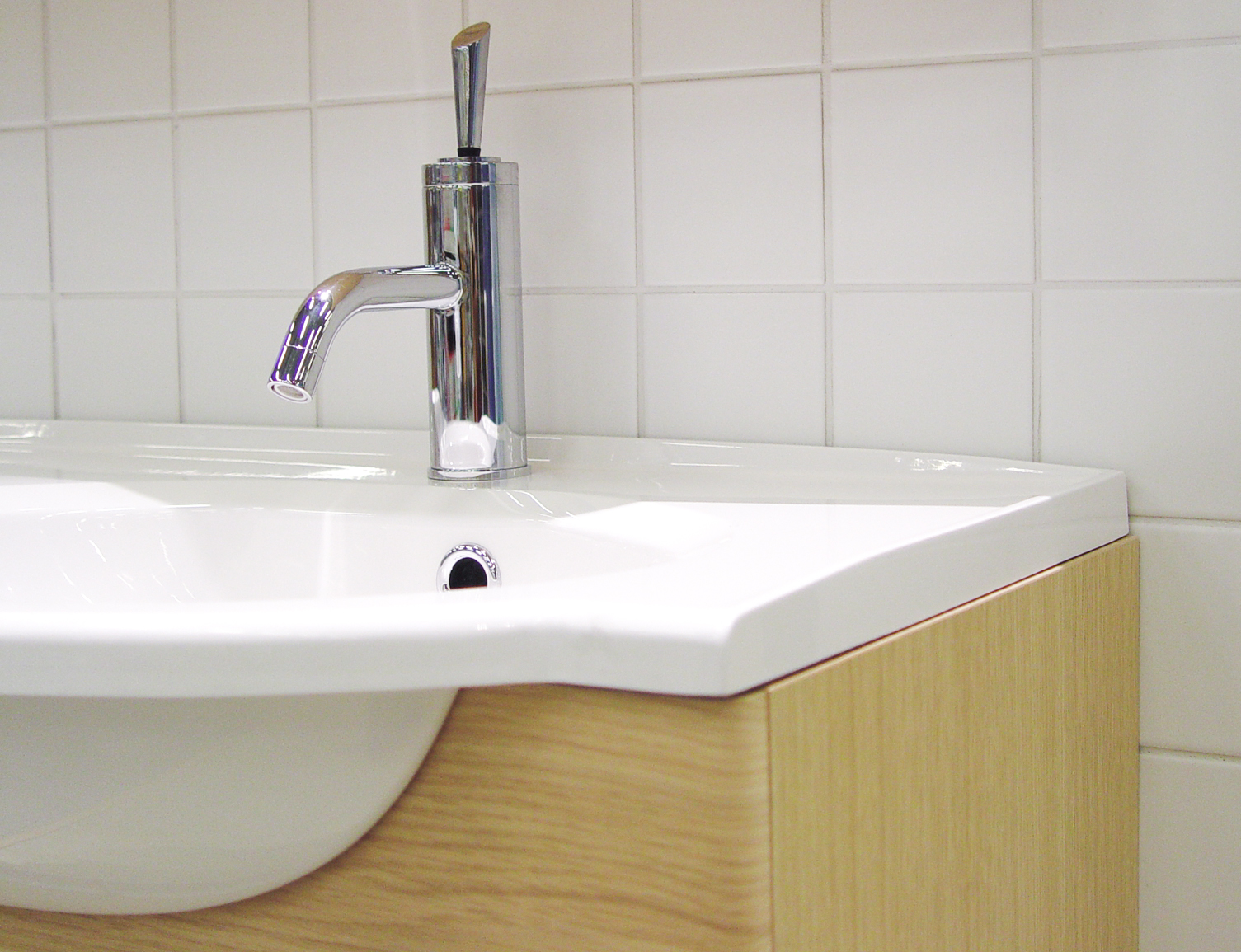 Unngå full stopp og vond lukt på badet