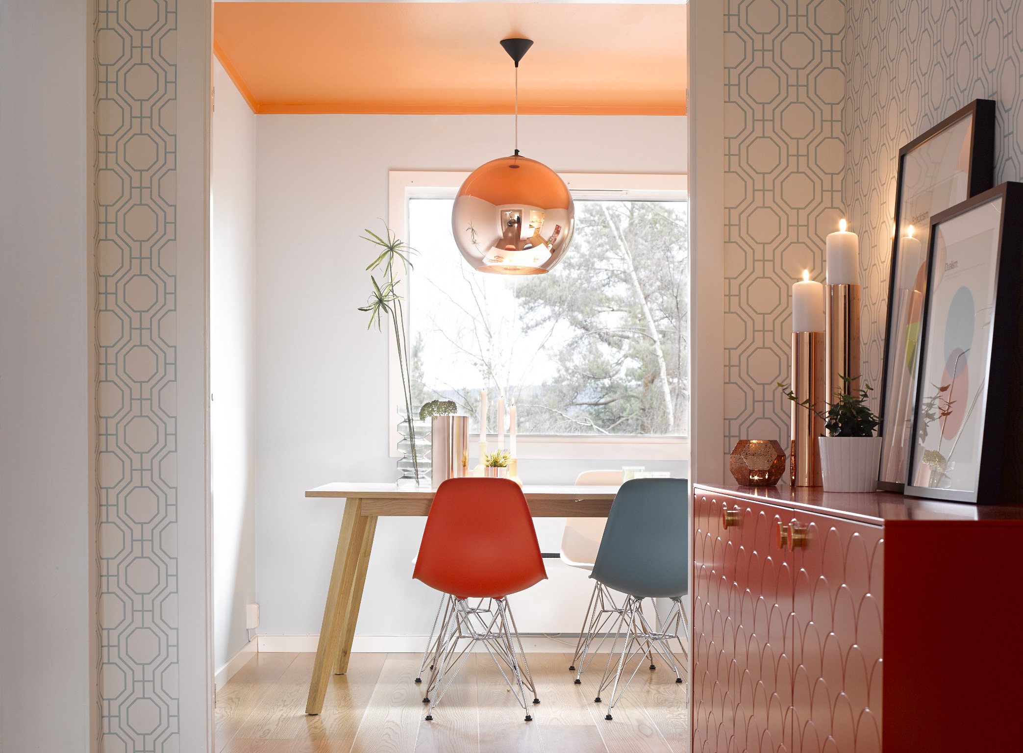 Male taket på kjøkkenet