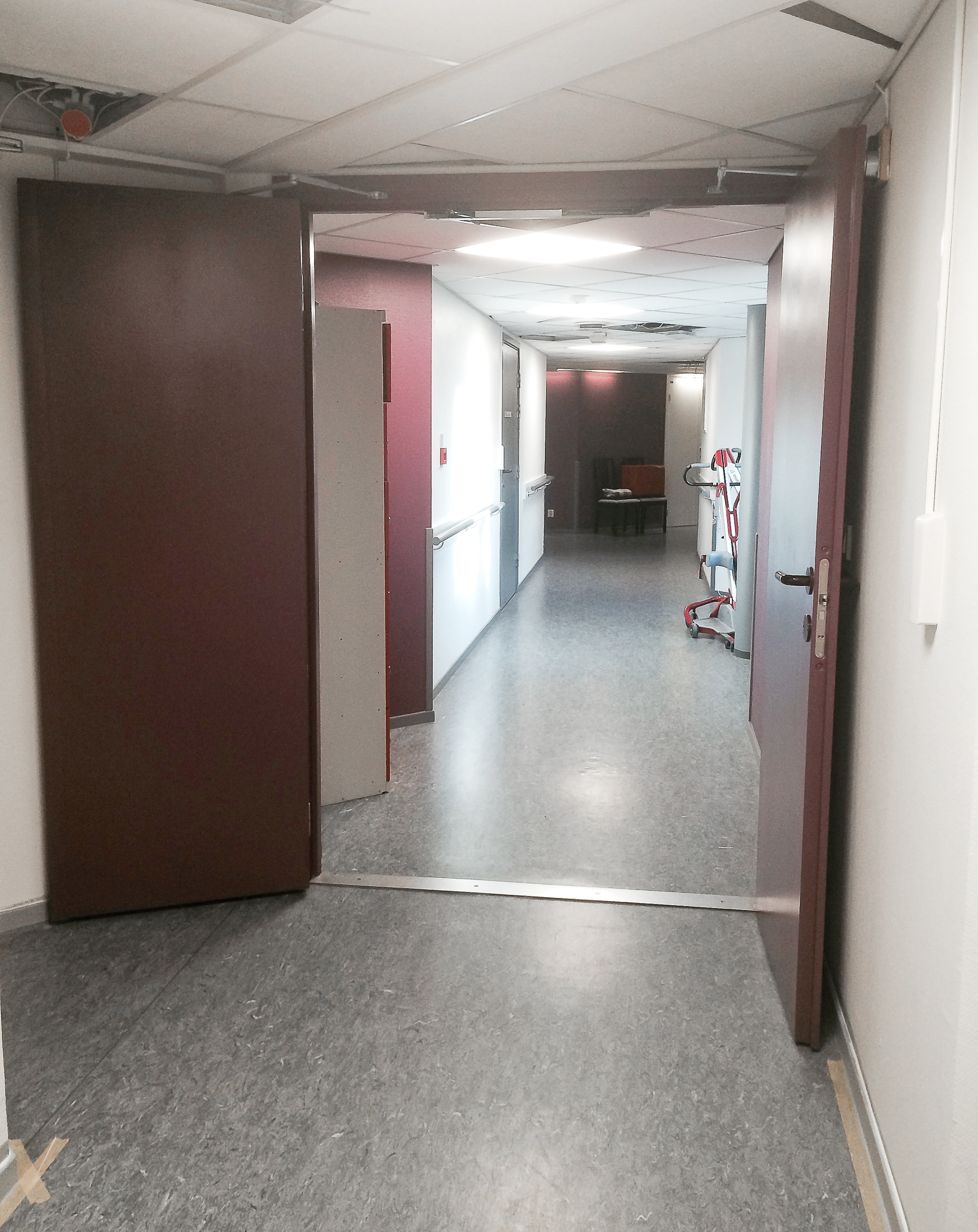 Farger med for mye svart kan fort oppfattes som grått av folk med svekket synsevne. 