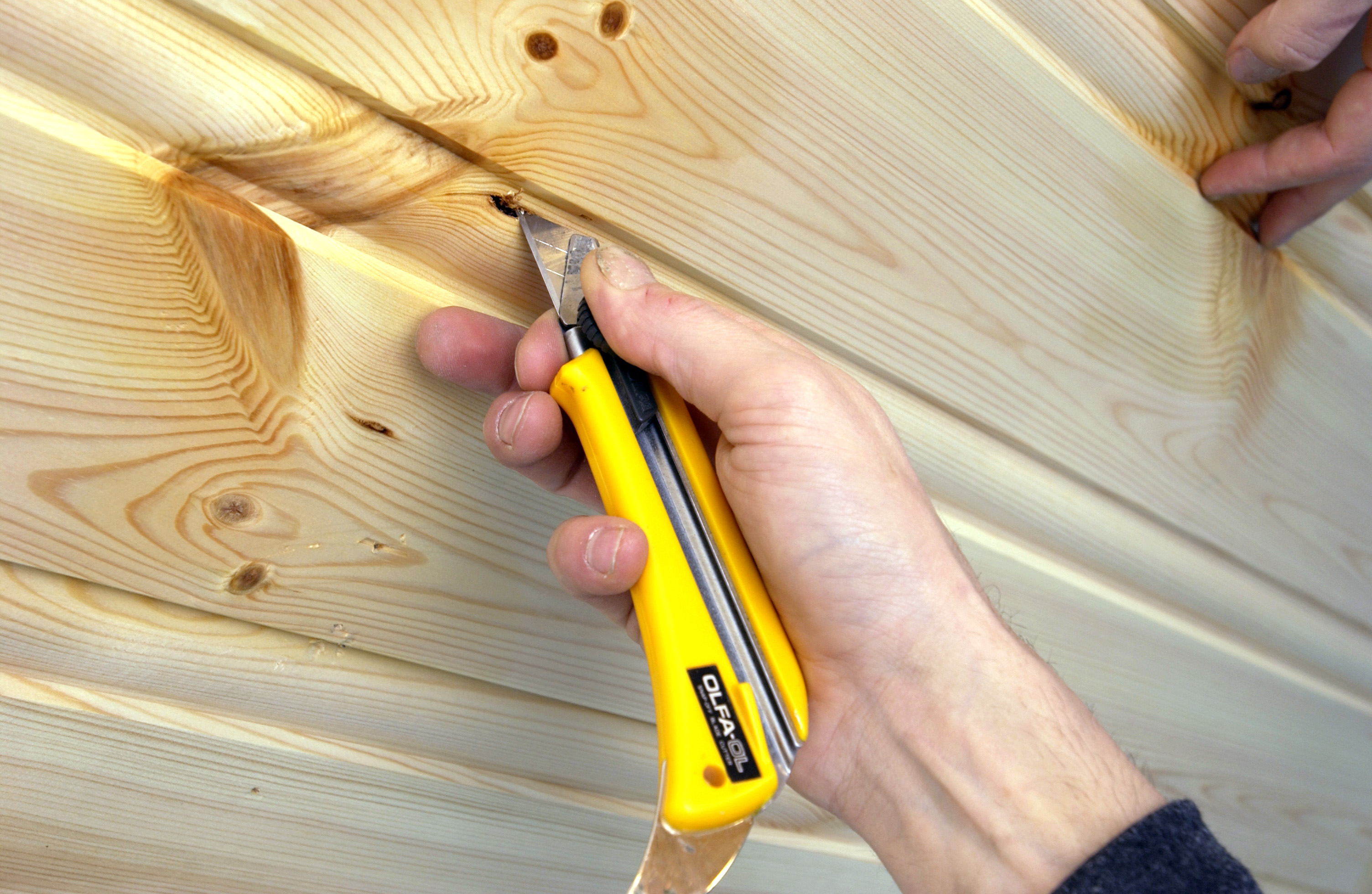 Større rom med hvite tak