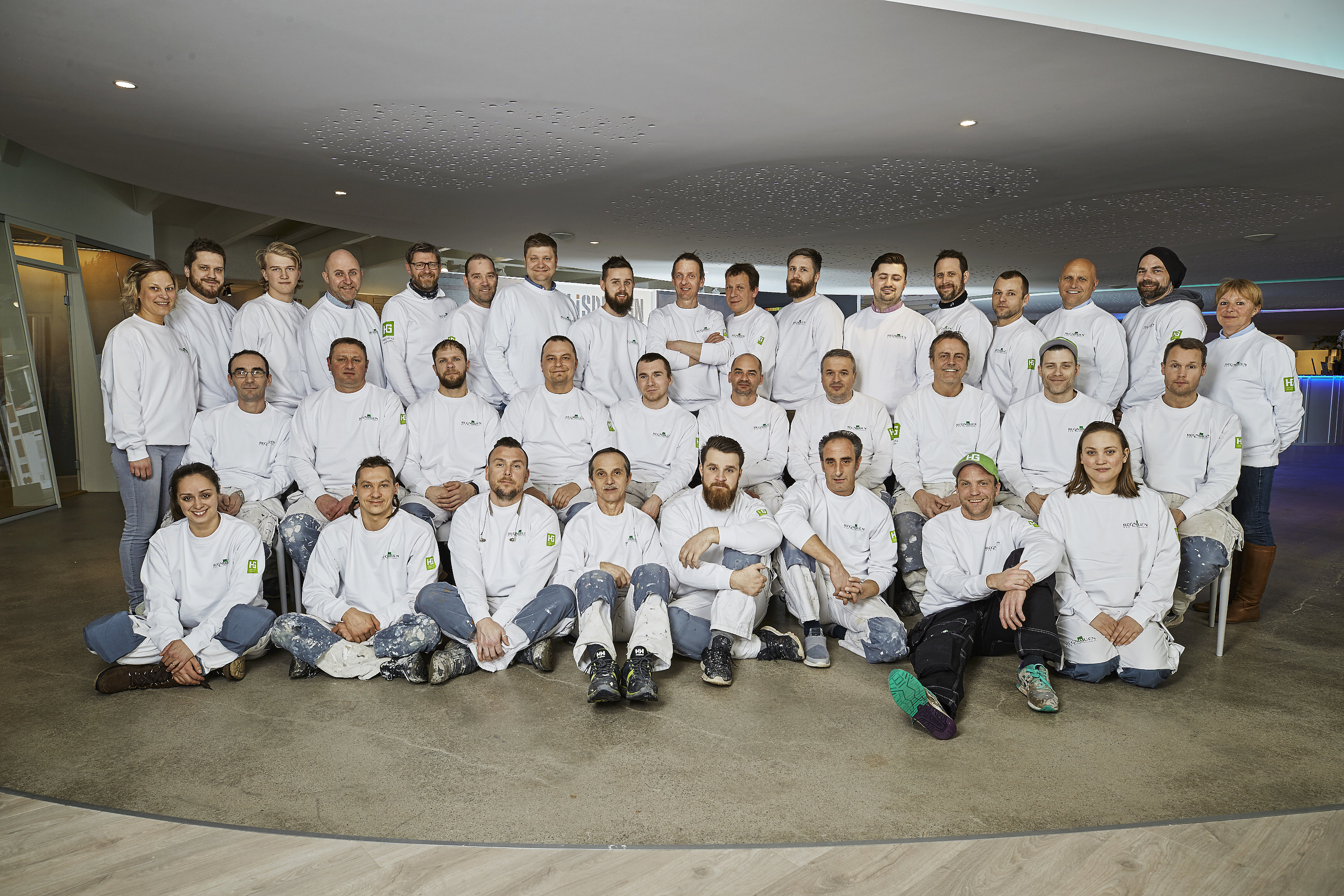 Regnbuen Malermesterbedrift utfører alt av tradisjonelt malerarbeid