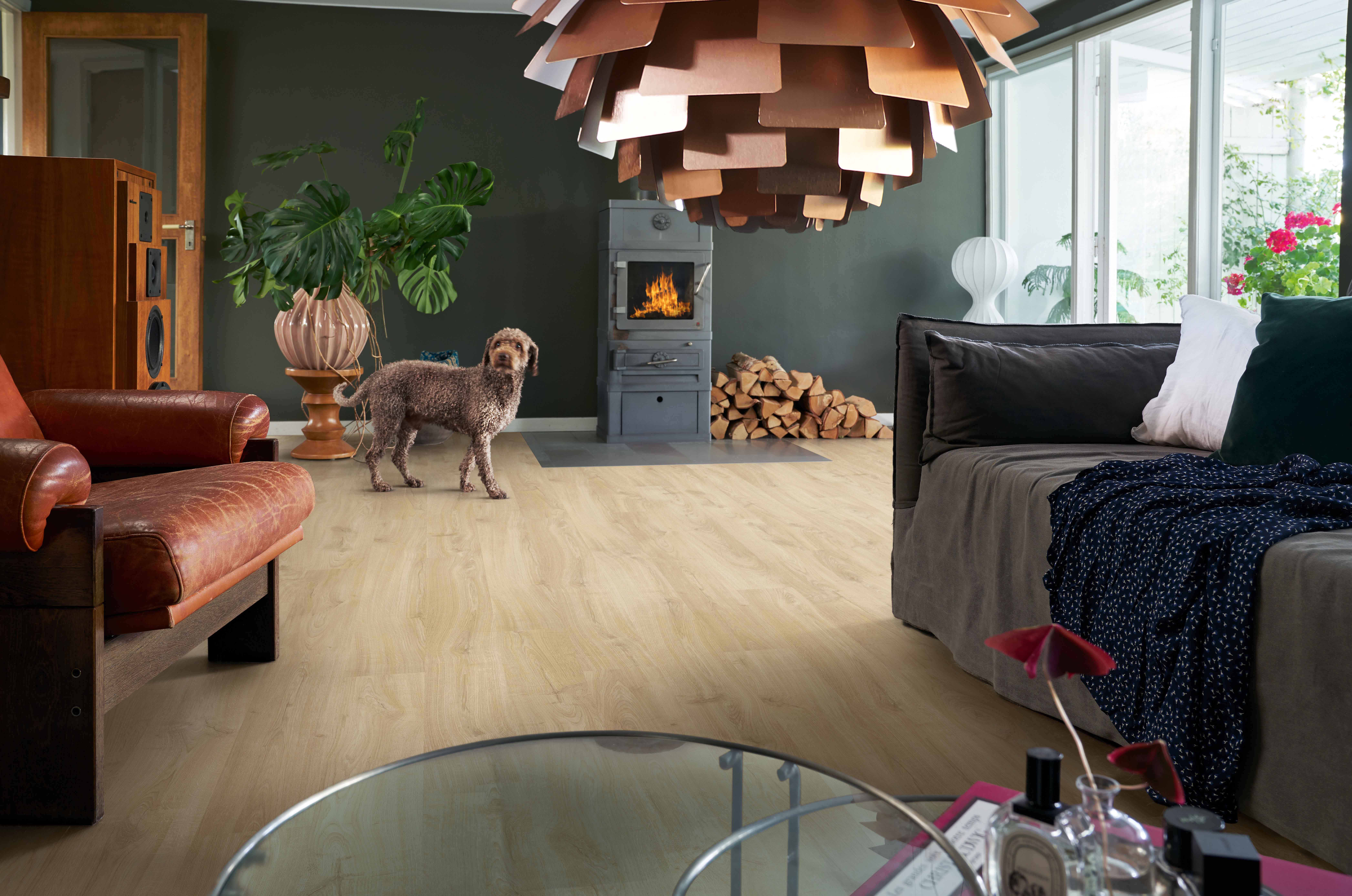 Elegant laminatgulv for hverdagslivet