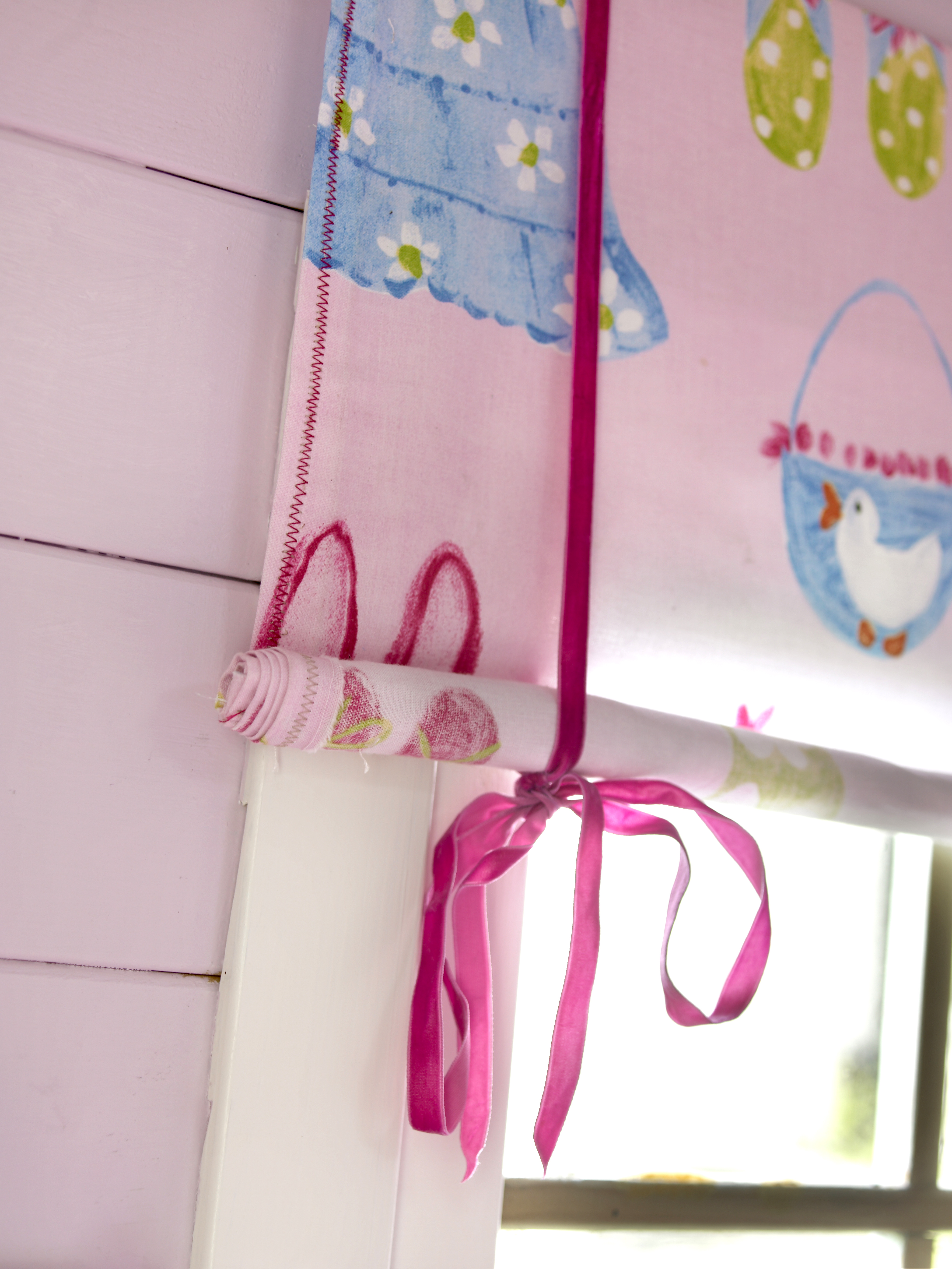 Gardinene er enkle og dekorative!