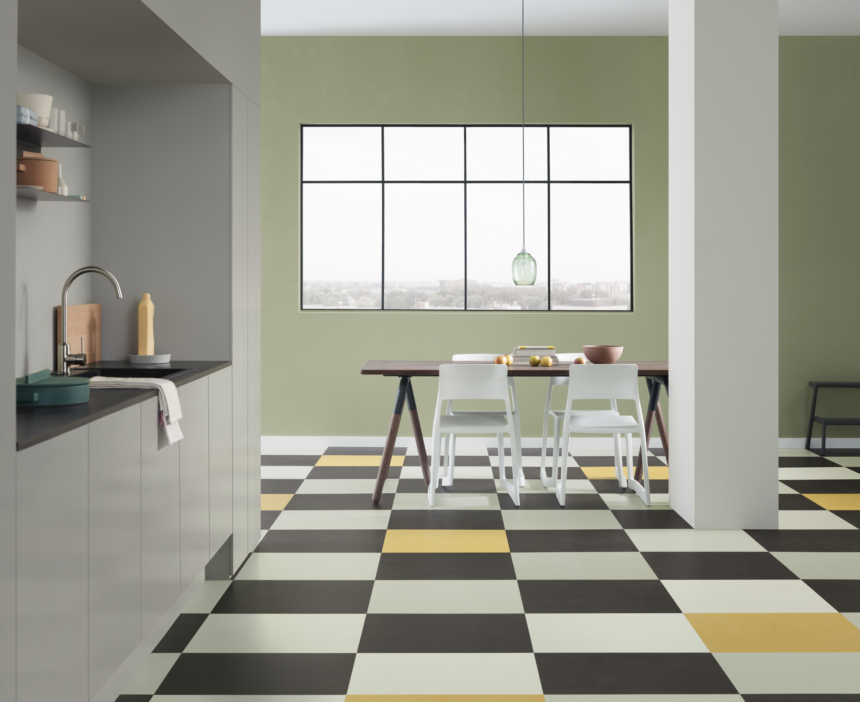 rutete gulv sort hvitt og gult 