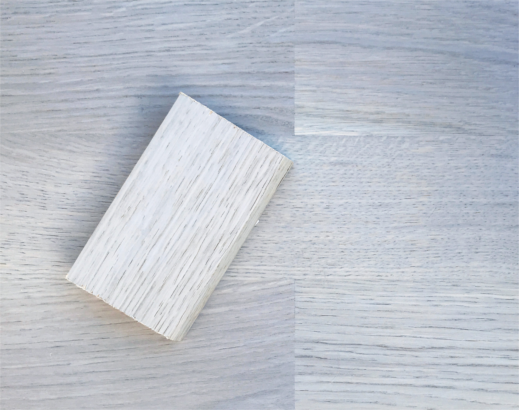 Ferdige lister som matcher gulvet