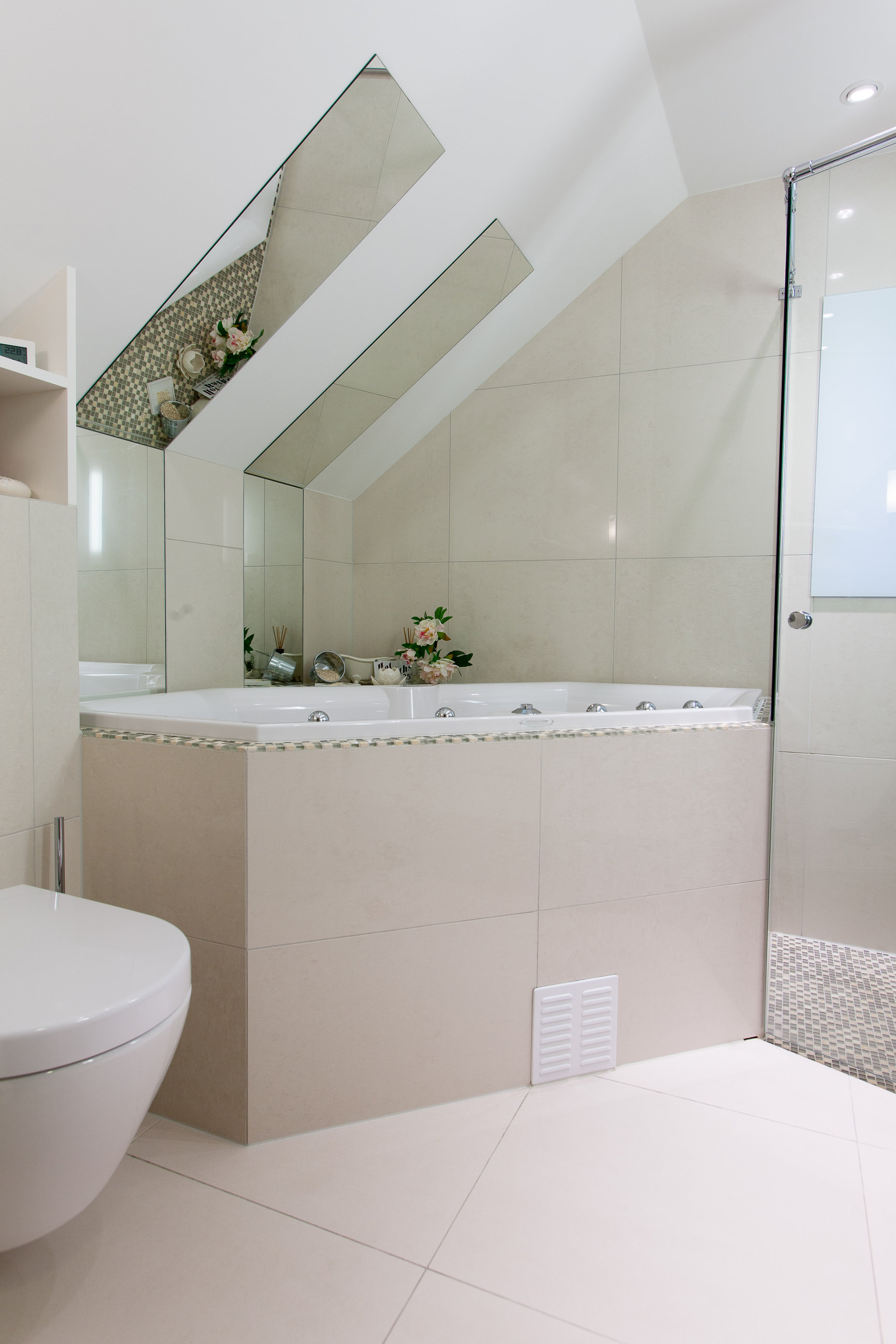 Dekorfliser gir ekstra effekt. 