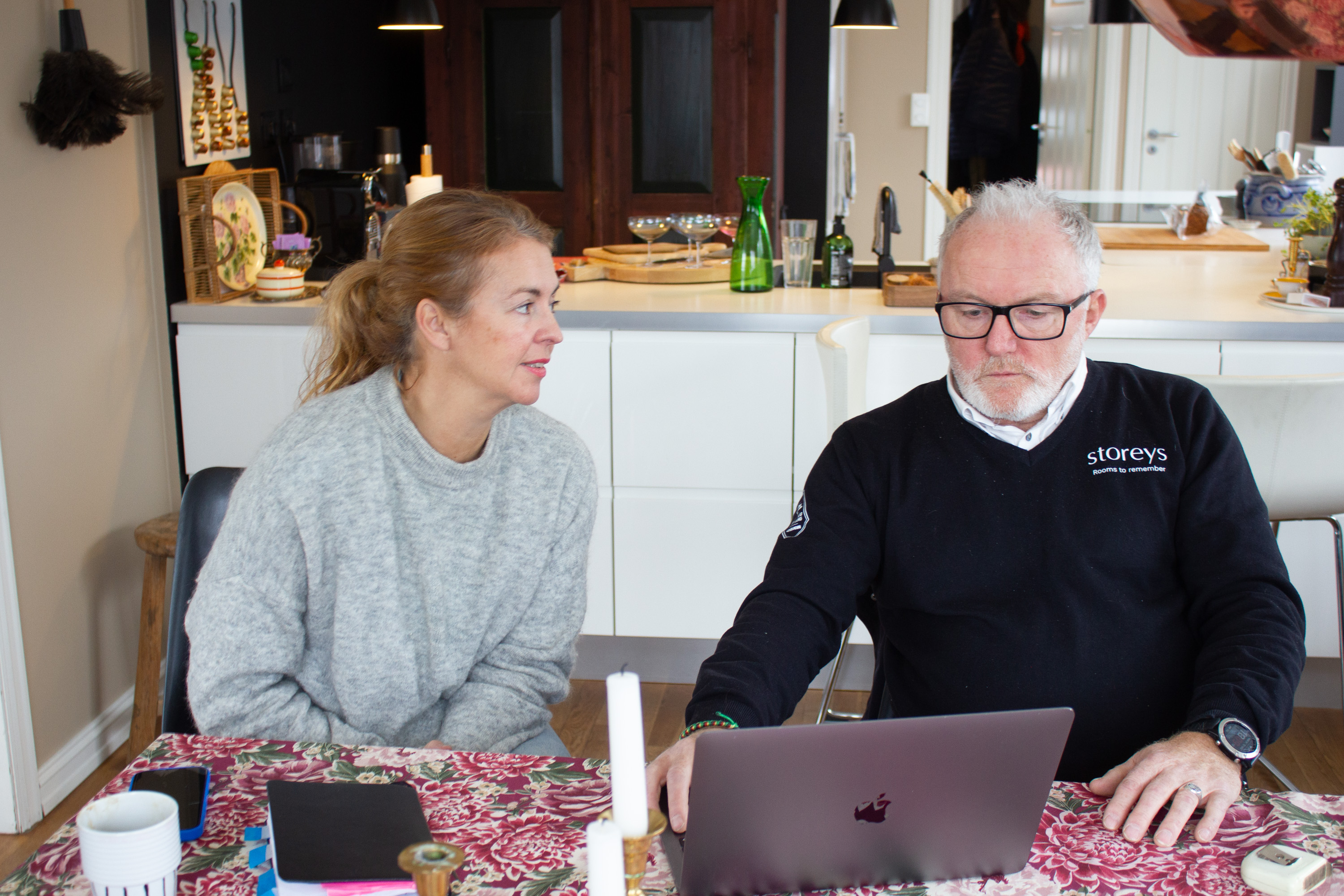 Charlotte Holberg Sveinsen, Roar Aune