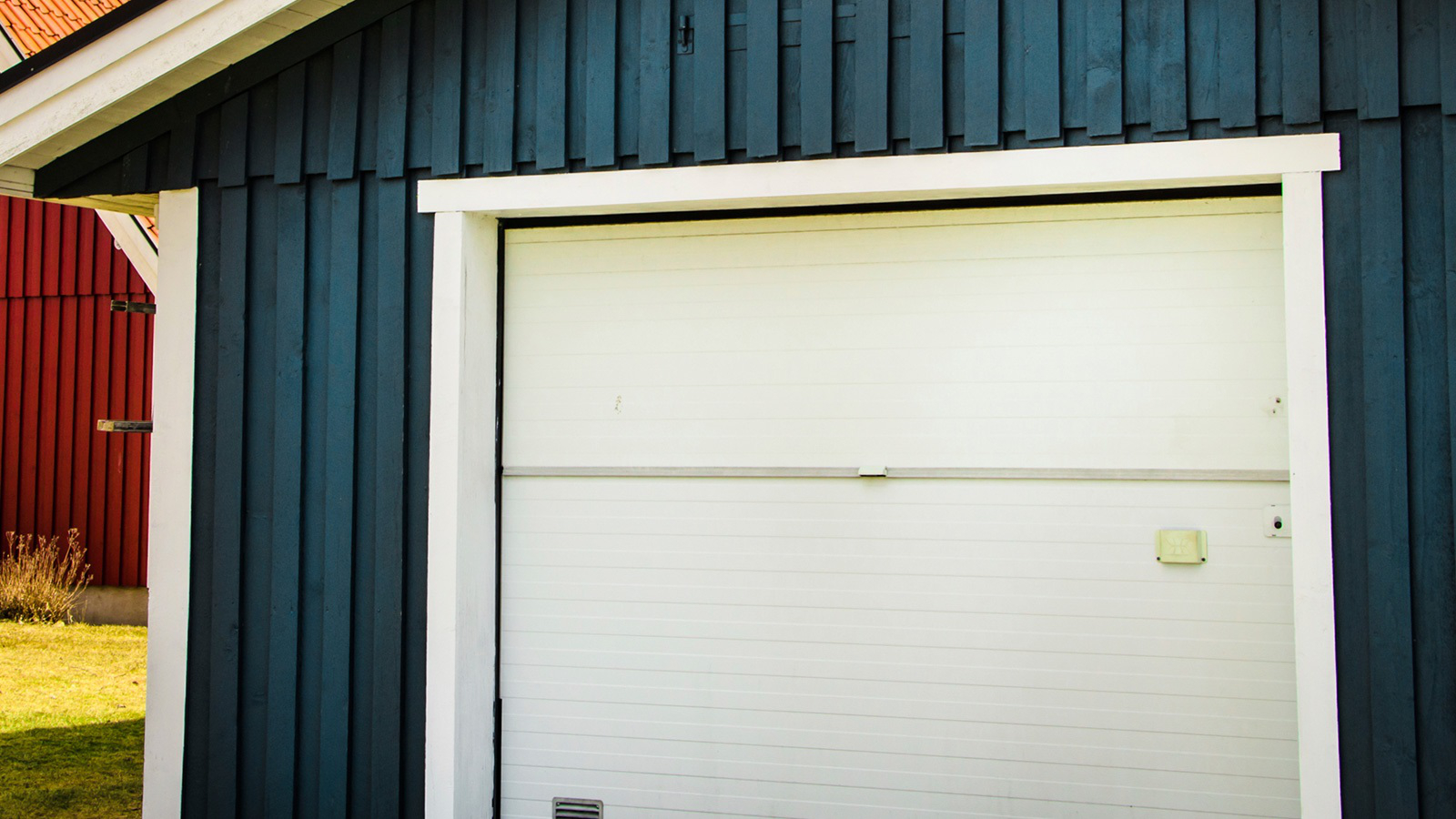 Slik maler du garasjen