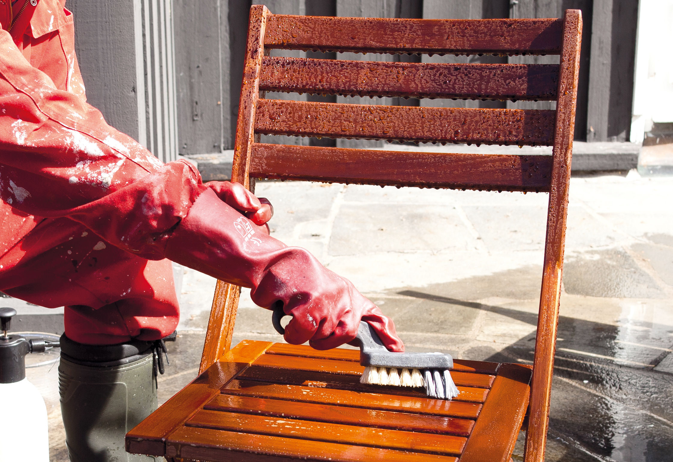 Male hagemøbler - slik gjør du det