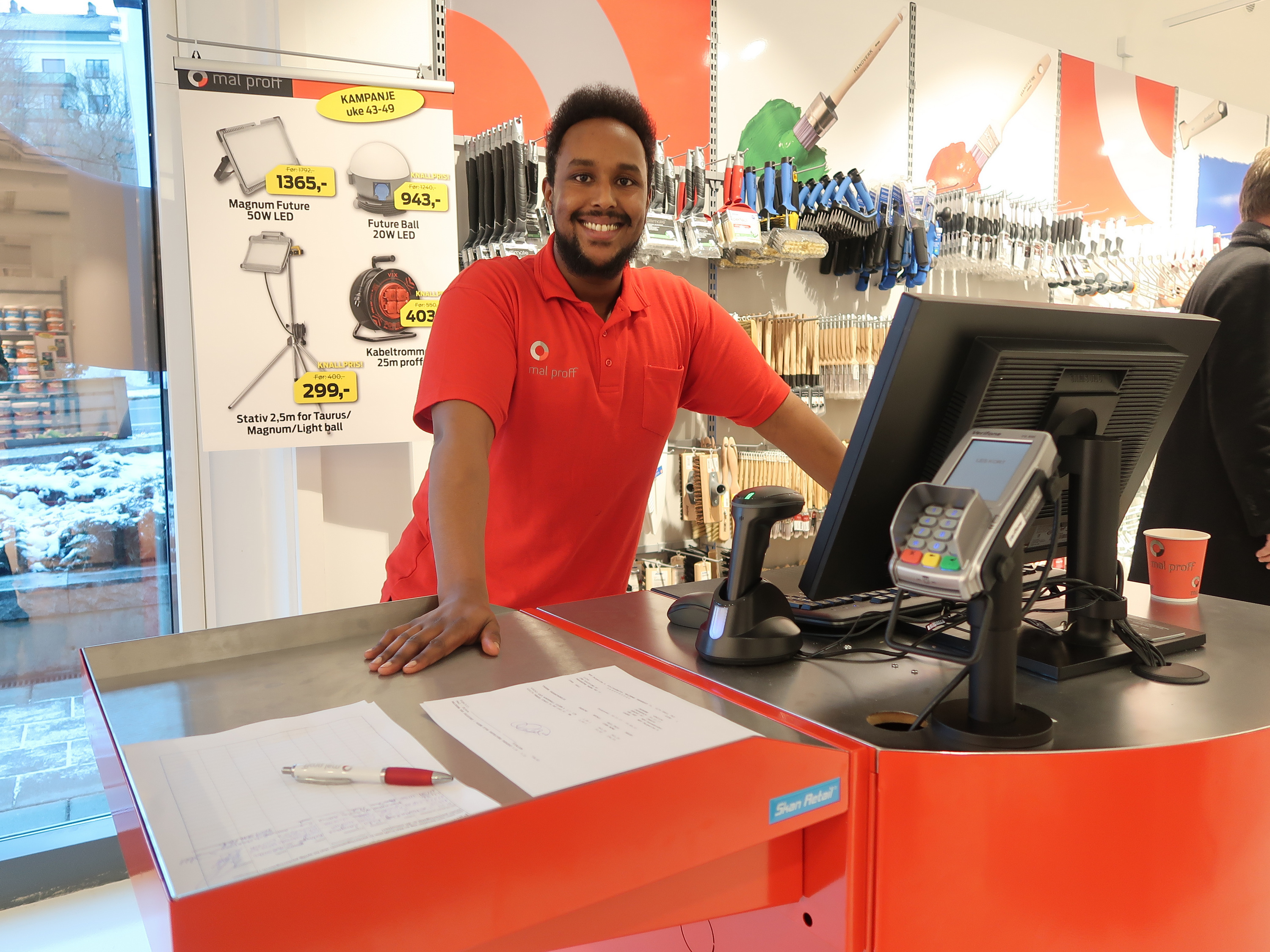 Mohamed Abdullahi, Mal Proff