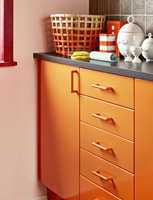 ORANSJE: I det oransje testrommet ble fargen oppfattet som moderne og gøyal. Oransje gjør også omgivelsene litt uromantisk og stressende, men absolutt spennende og inspirerende. 