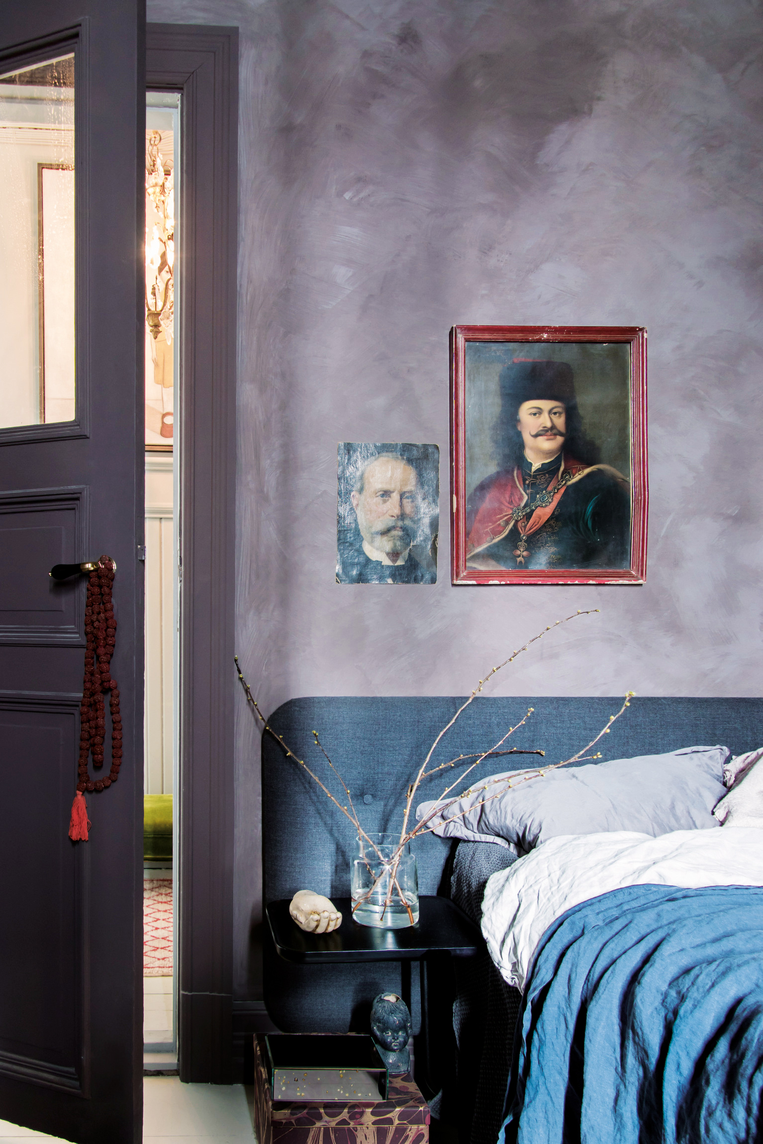 Matt kalkmaling på soverommet