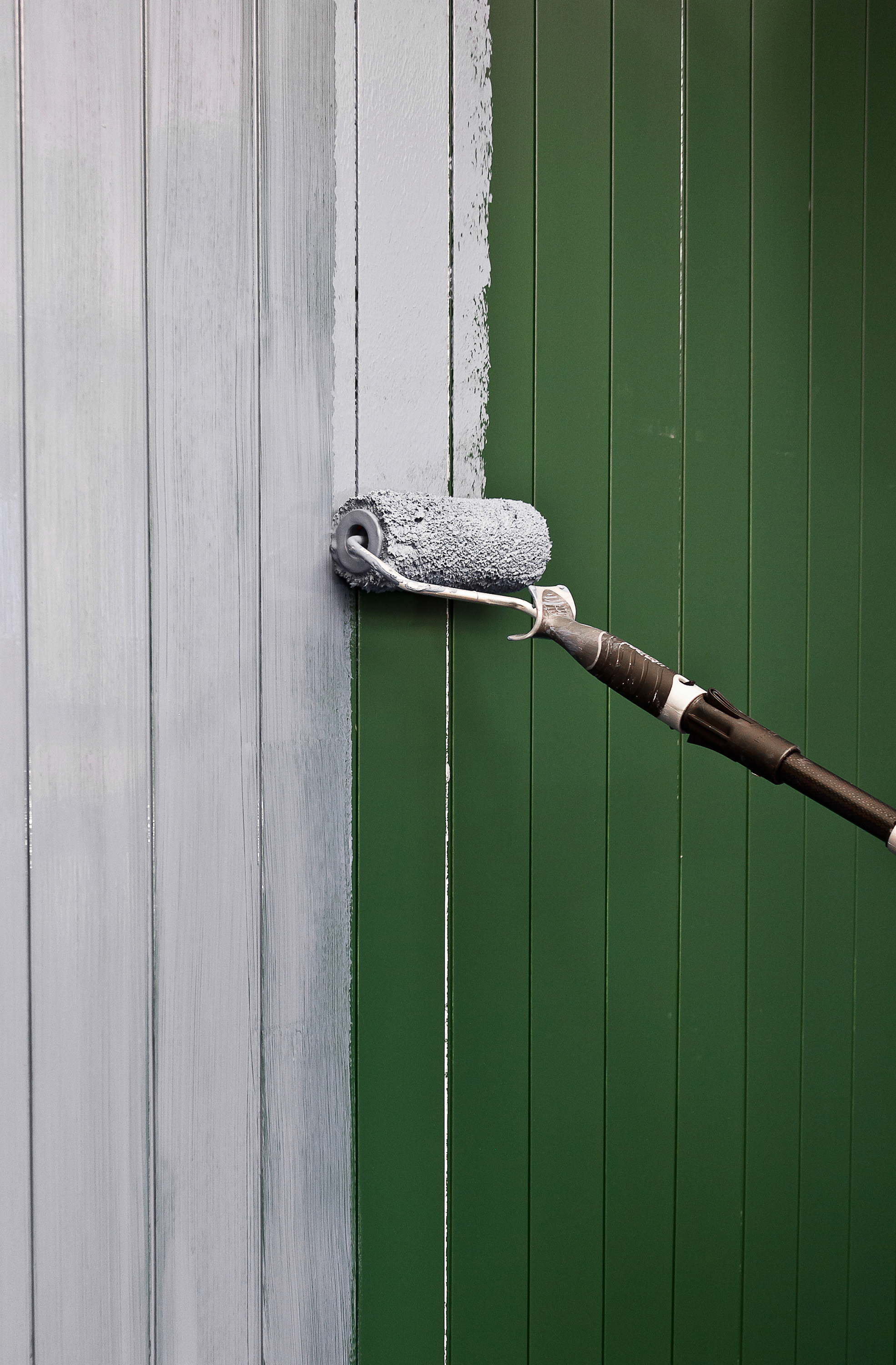 grønn mdf-panel for vegg males med rull, blå maling