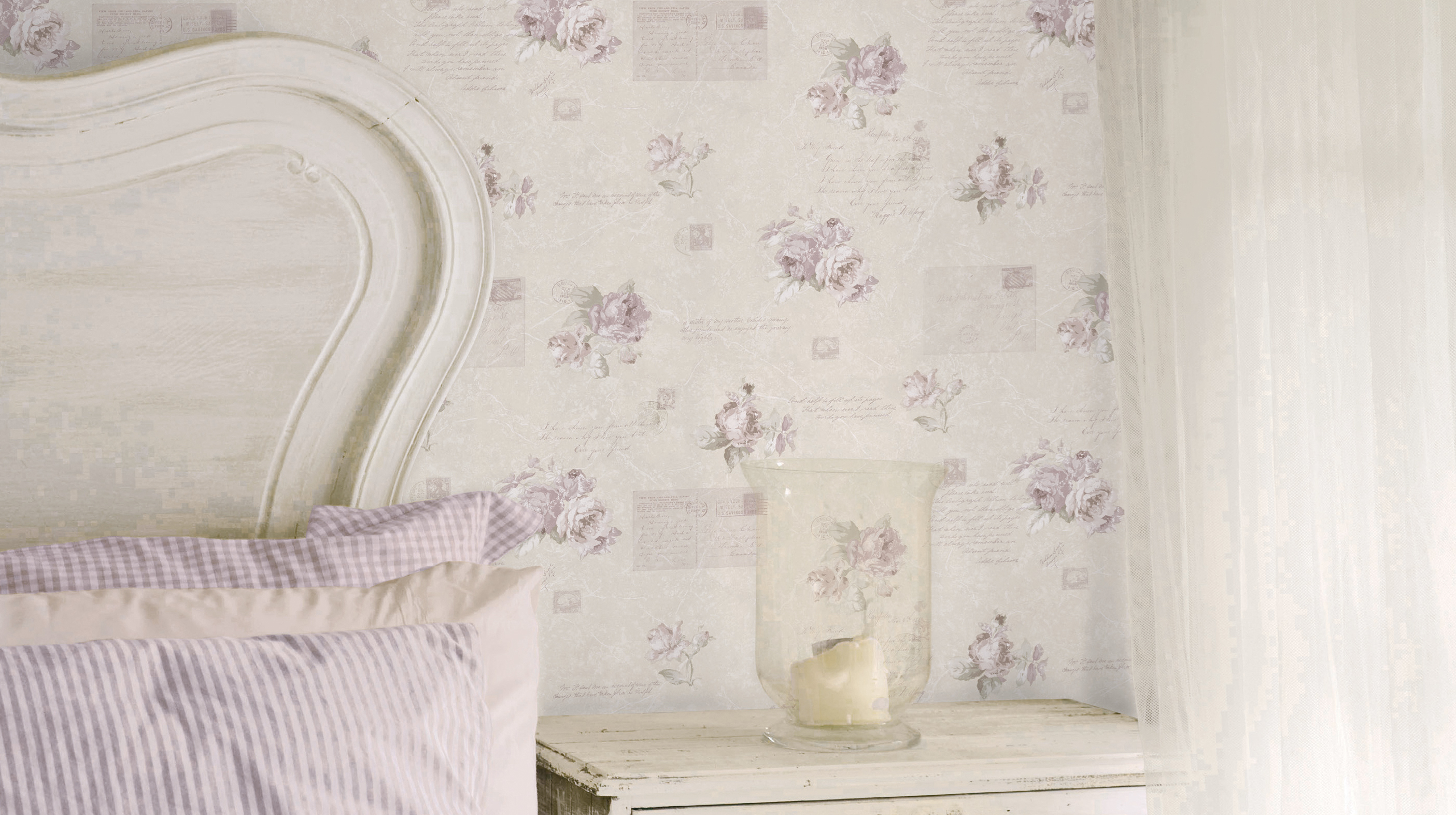 Gamle minner nymotens på veggen