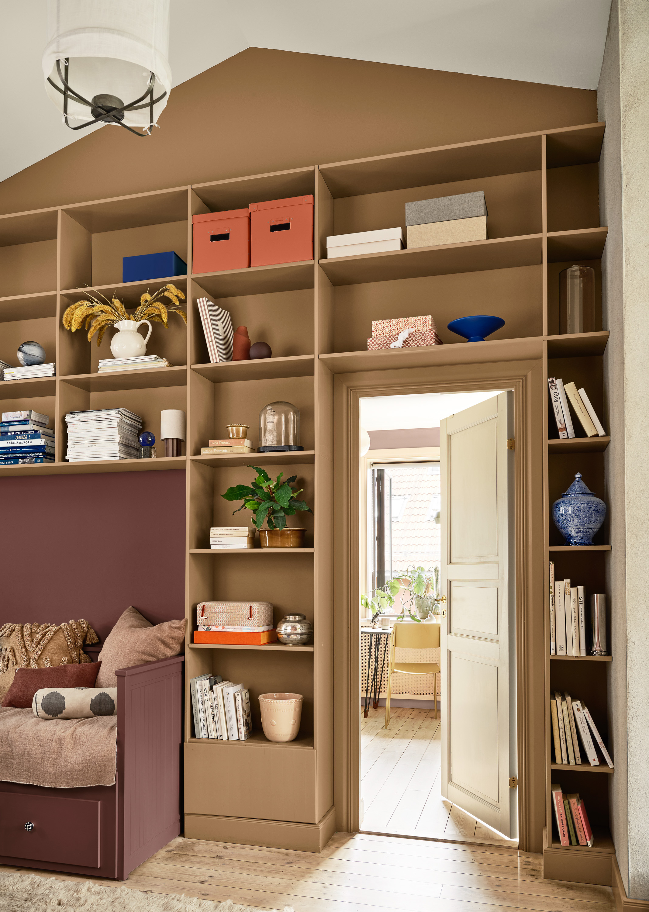 Soverom med farger fra Beckers Mood-serie