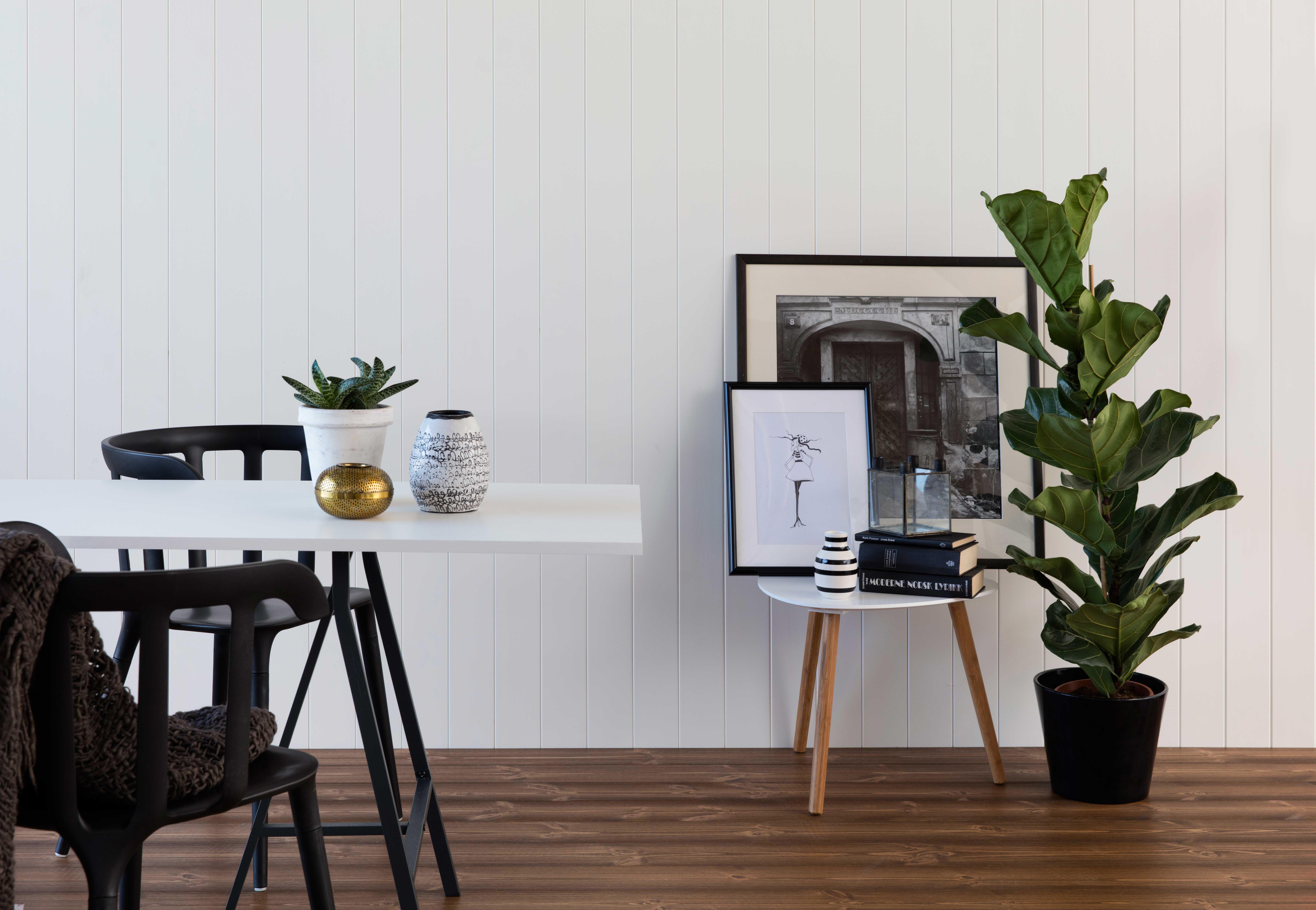 Klassisk mørkebrunt heltregulv