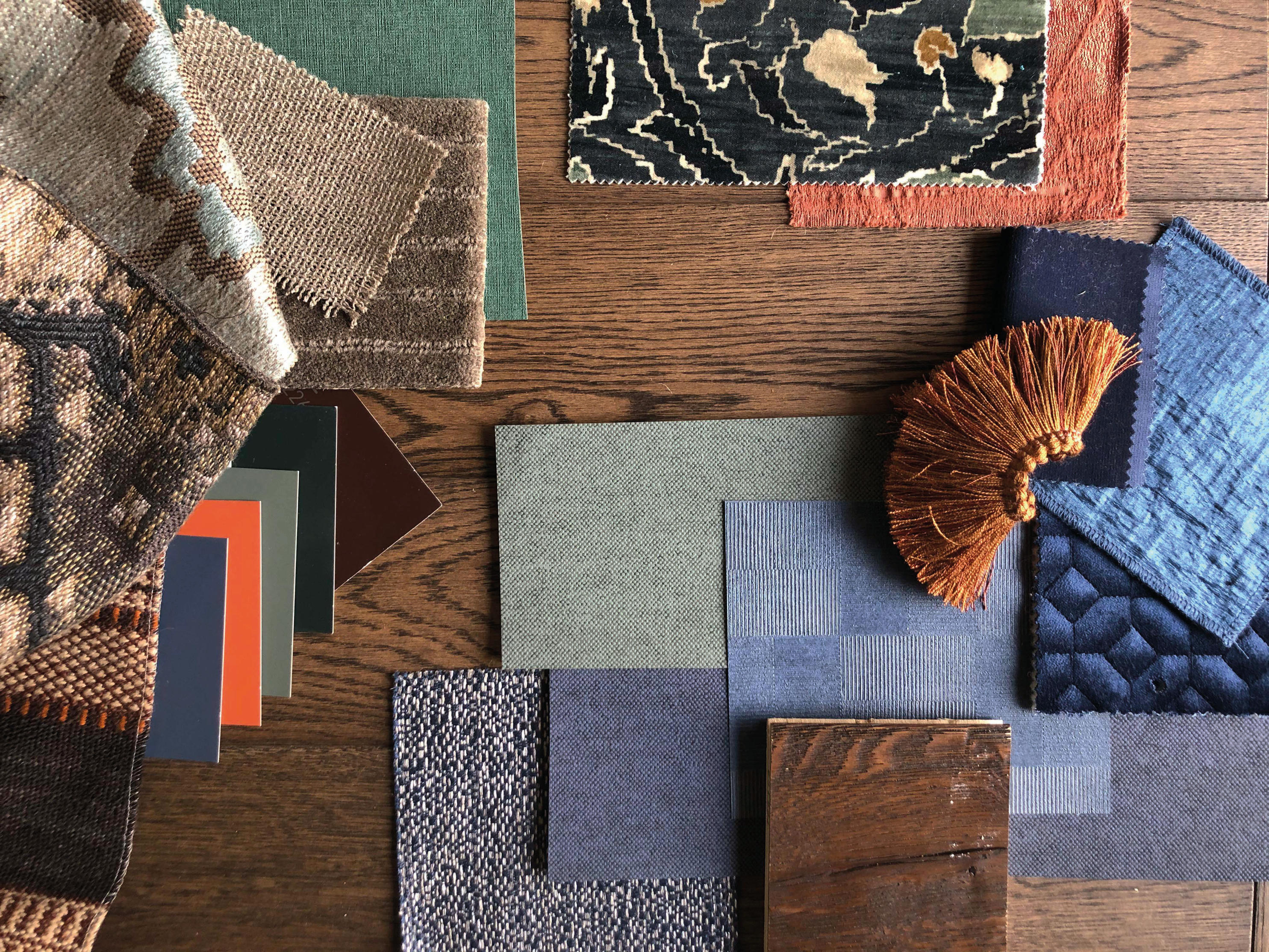 Med en materialcollage kan du forske i hvilke farger og materialer som gir deg rette godfølelsen.  