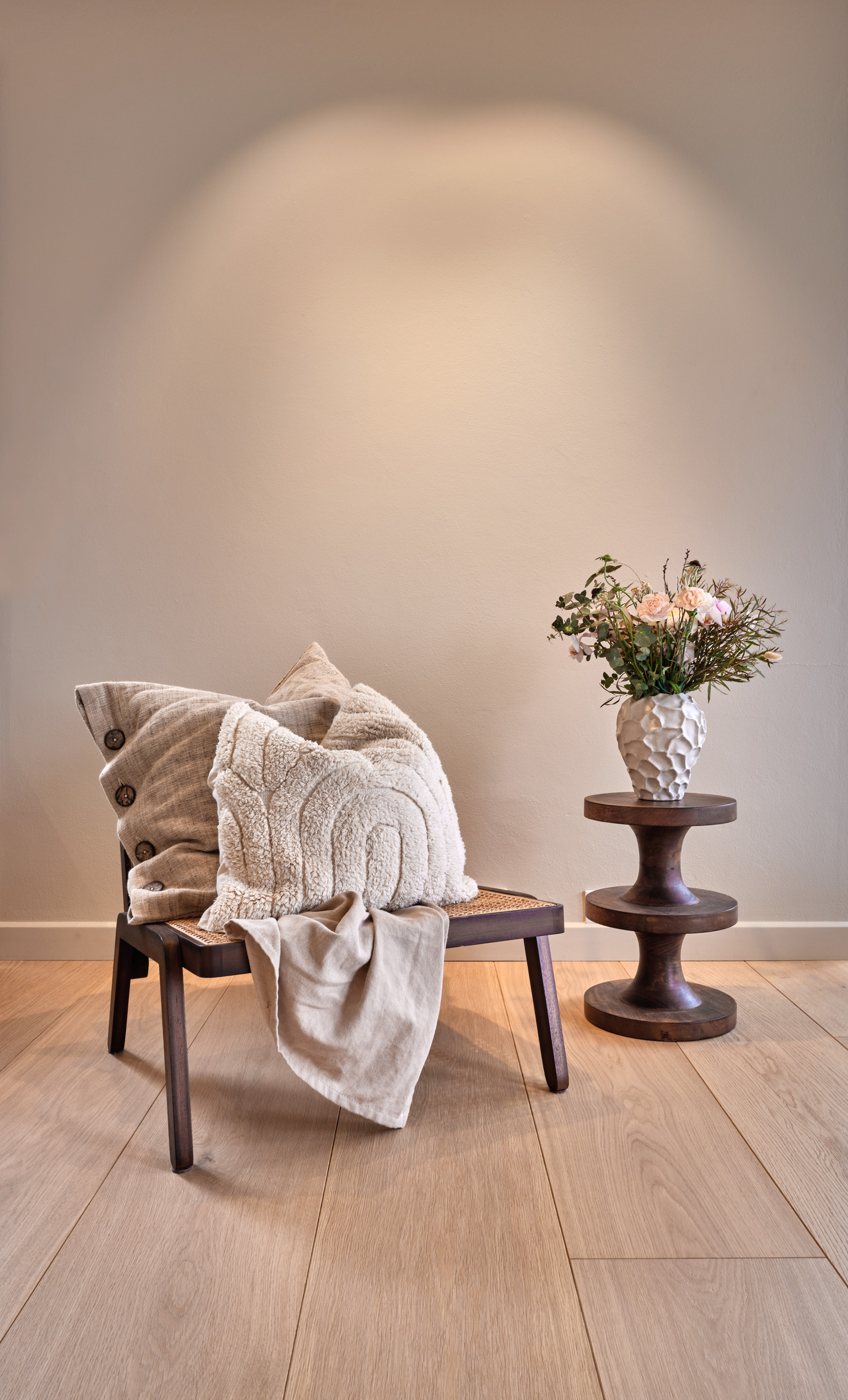 lyst tre parkett stol